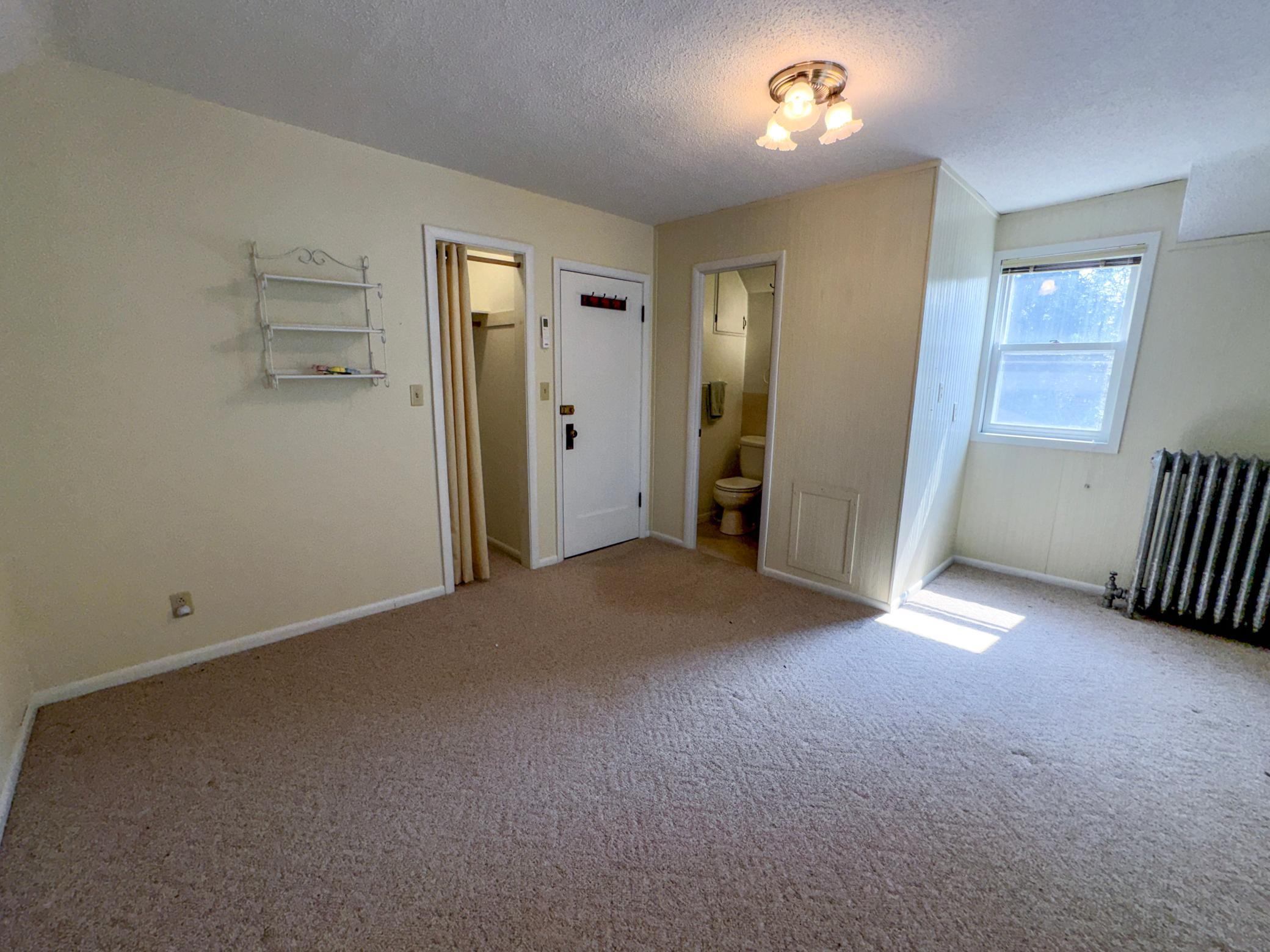 1898 single family home for sale at 316 S Ash Street in Crookston, MN — 6 bed, 5 bath (photo 42 of 74)