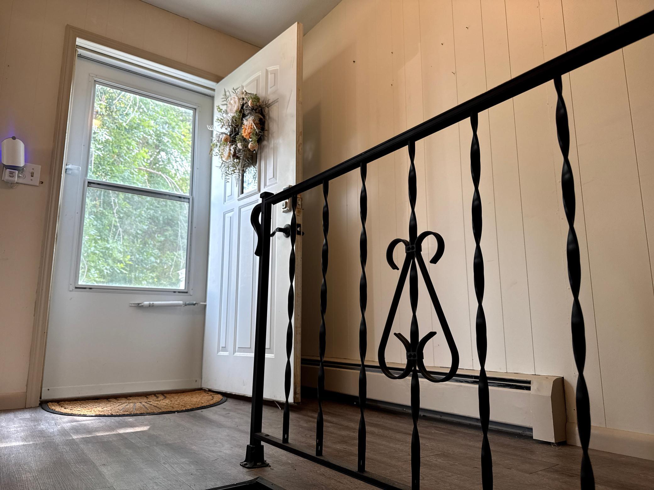 1898 single family home for sale at 316 S Ash Street in Crookston, MN — 6 bed, 5 bath (photo 60 of 74)