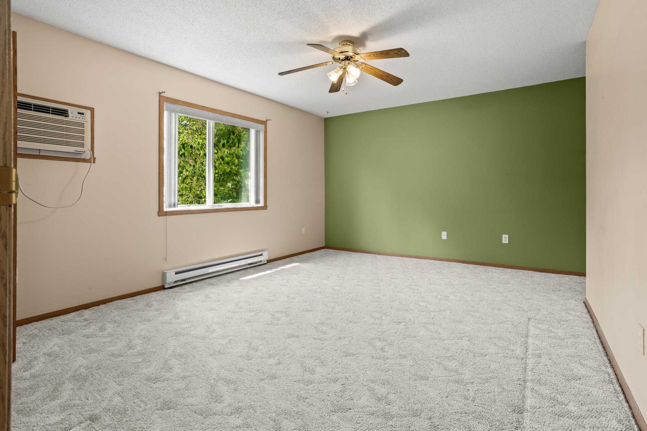 4752 10th Avenue S, Fargo ND 58103 - Photo 10 of 27