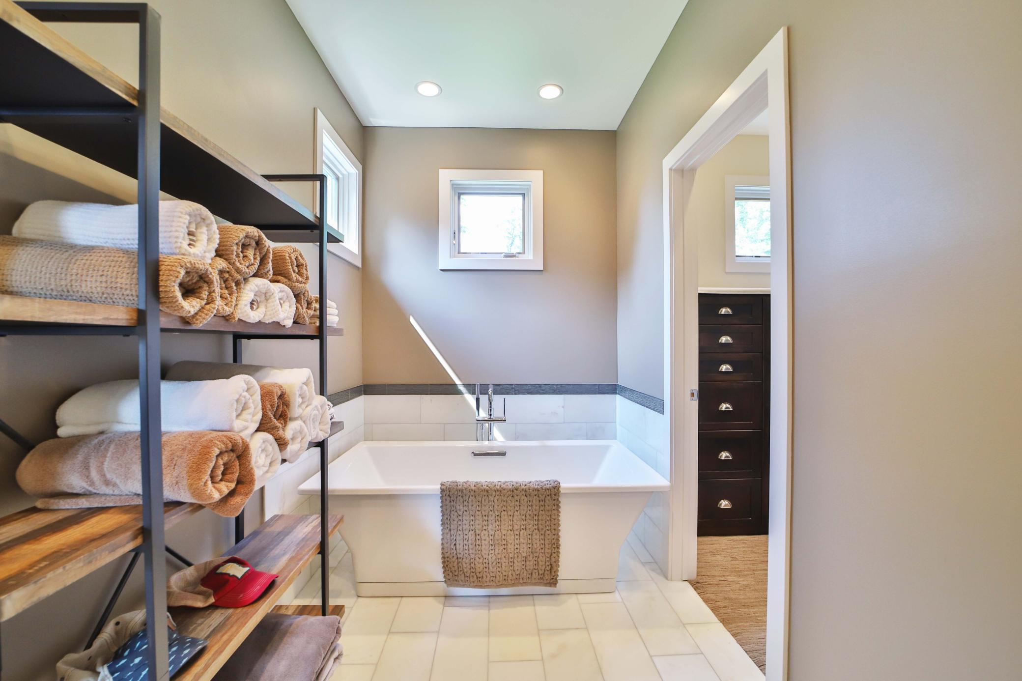 2014 single family home for sale at 9362 Dorothy Avenue in Brainerd, MN — 3 bed, 2 bath (photo 29 of 67)