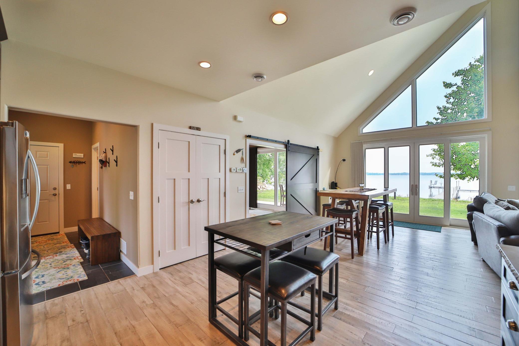 2014 single family home for sale at 9362 Dorothy Avenue in Brainerd, MN — 3 bed, 2 bath (photo 6 of 67)