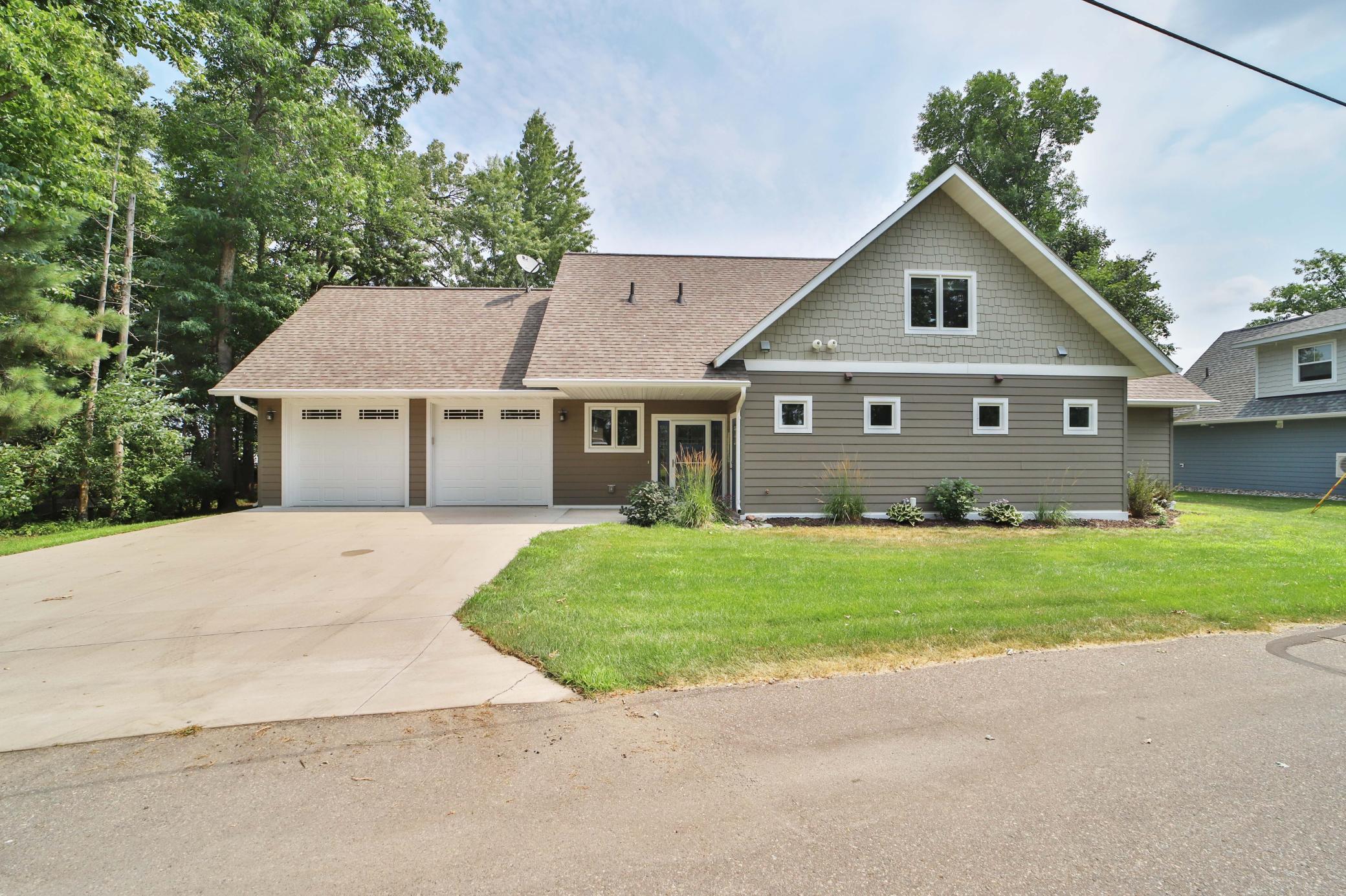 2014 single family home for sale at 9362 Dorothy Avenue in Brainerd, MN — 3 bed, 2 bath (photo 59 of 67)
