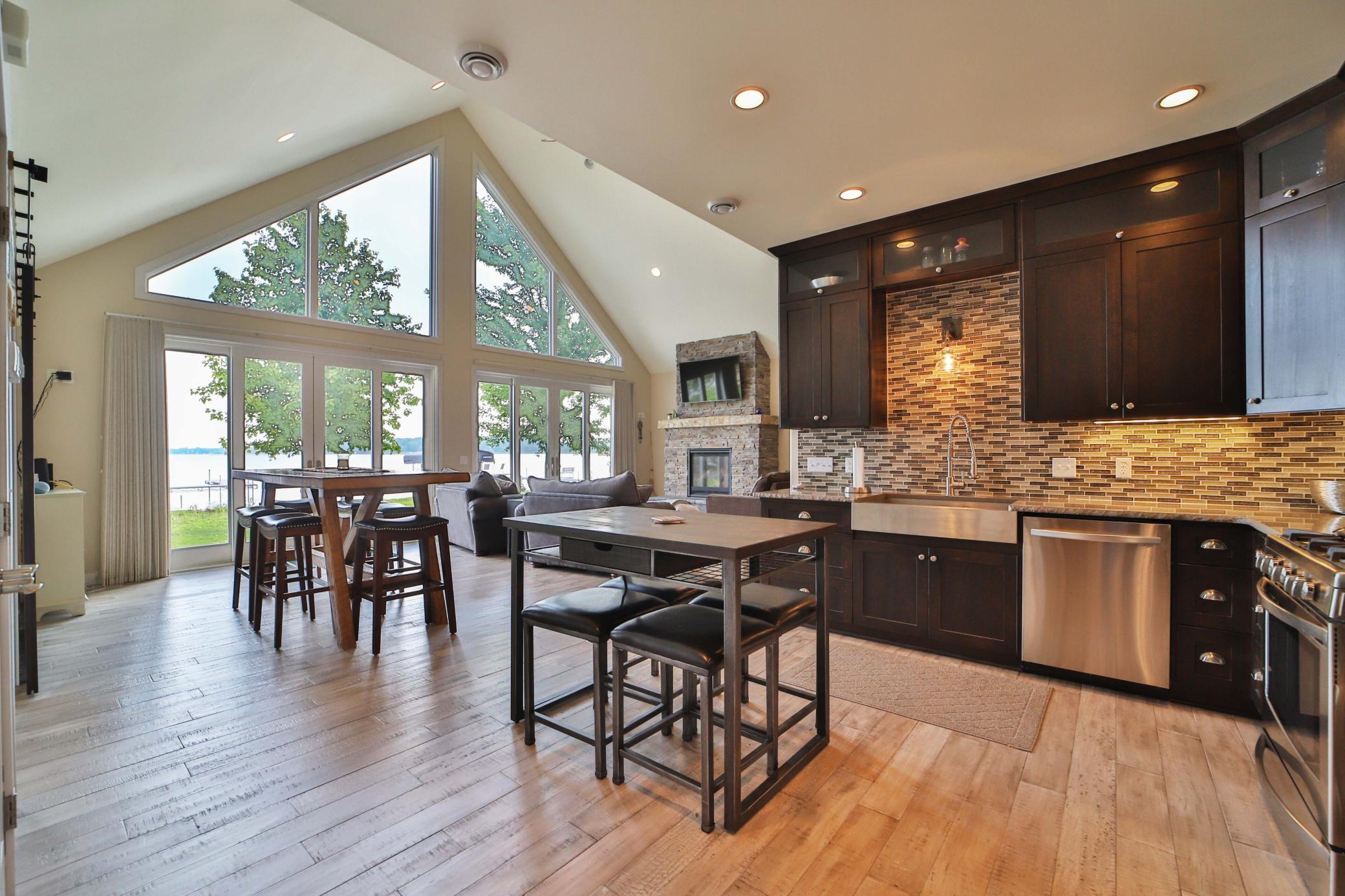 2014 single family home for sale at 9362 Dorothy Avenue in Brainerd, MN — 3 bed, 2 bath (photo 7 of 67)
