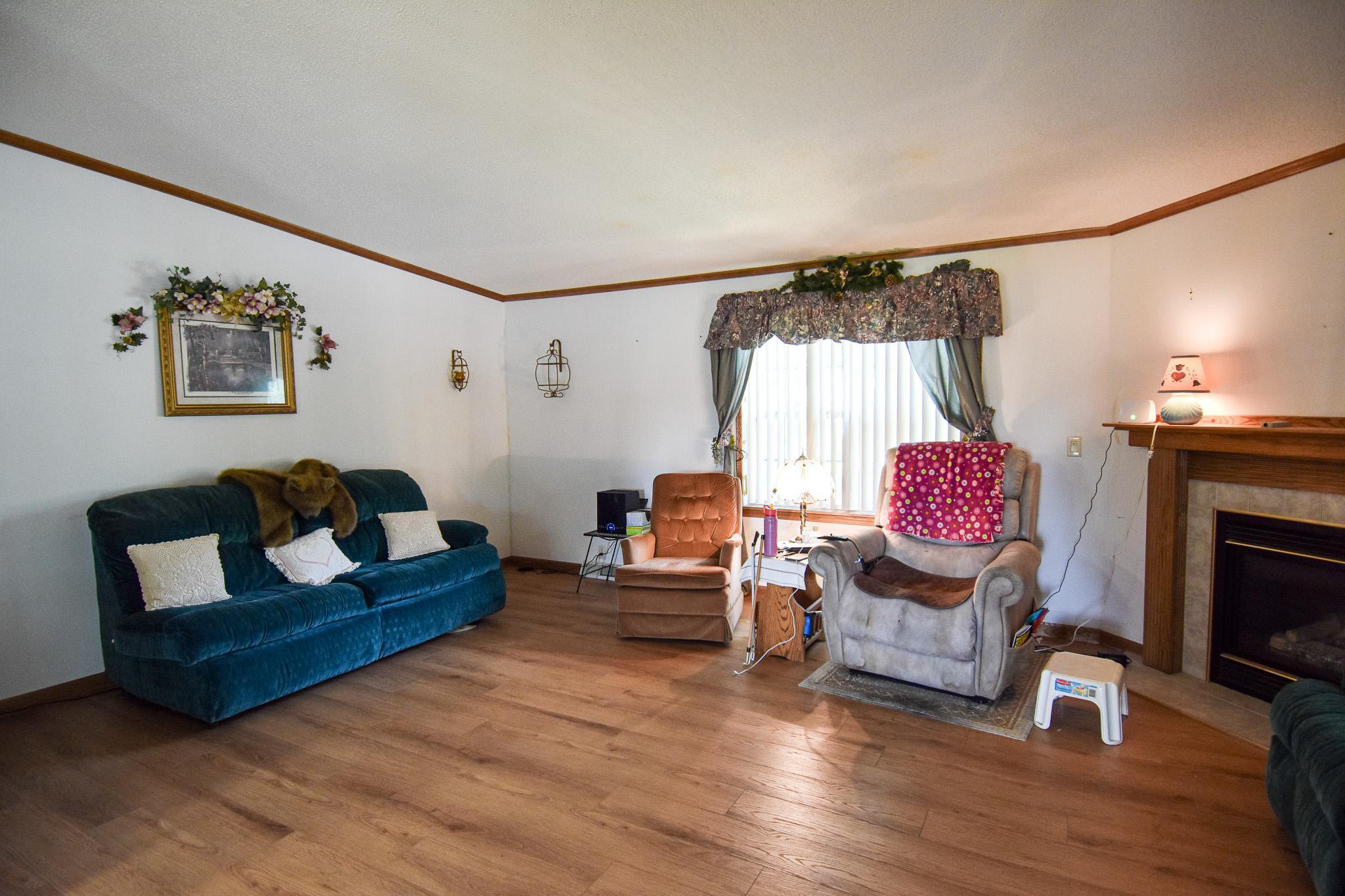 2000 single family home for sale at 230 4th Street in Stephen, MN — 3 bed, 2 bath (photo 15 of 45)