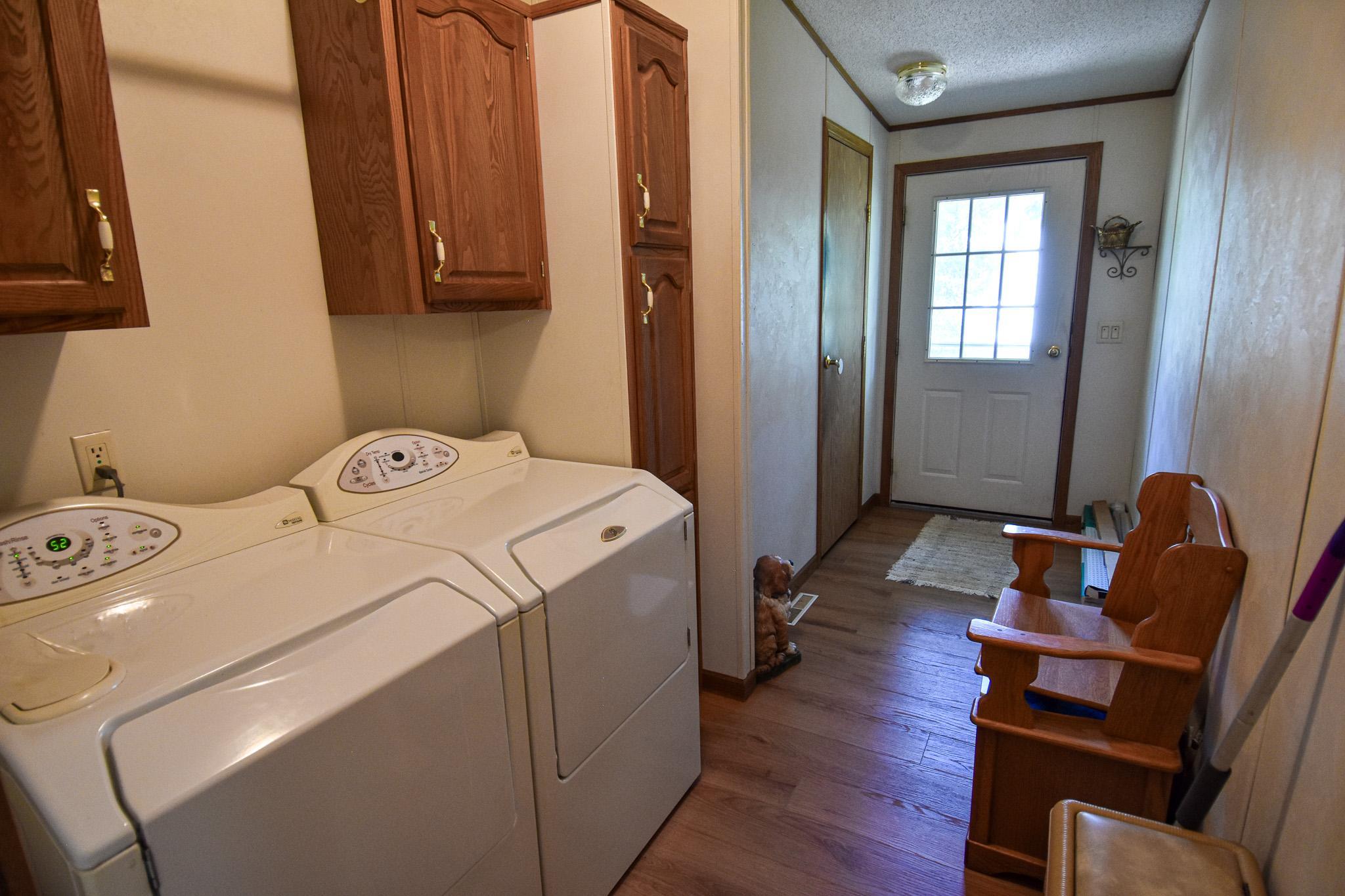 2000 single family home for sale at 230 4th Street in Stephen, MN — 3 bed, 2 bath (photo 19 of 45)
