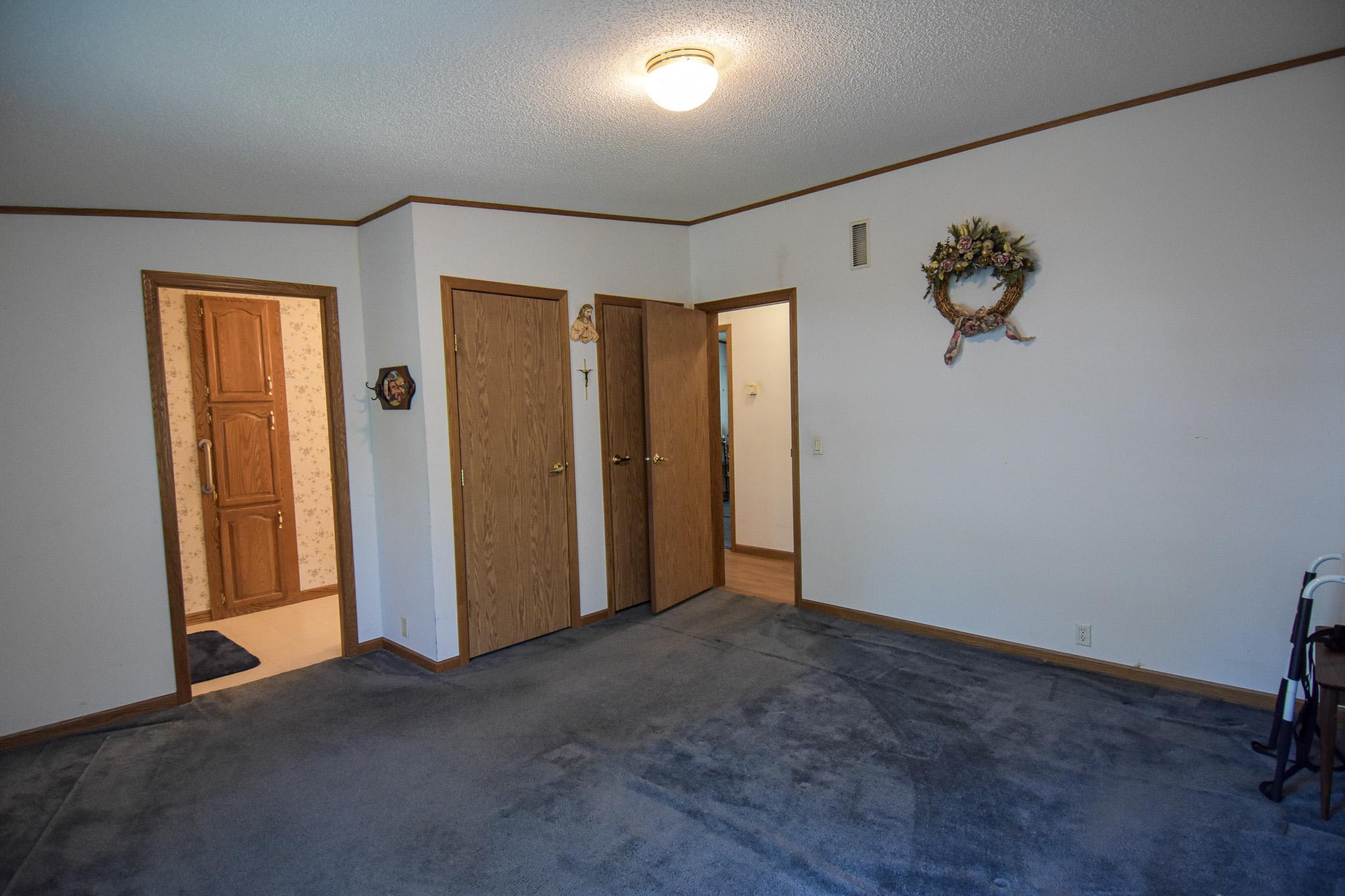 2000 single family home for sale at 230 4th Street in Stephen, MN — 3 bed, 2 bath (photo 25 of 45)