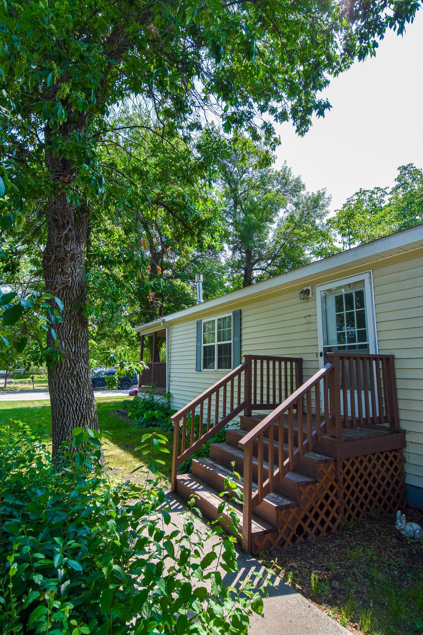 2000 single family home for sale at 230 4th Street in Stephen, MN — 3 bed, 2 bath (photo 44 of 45)