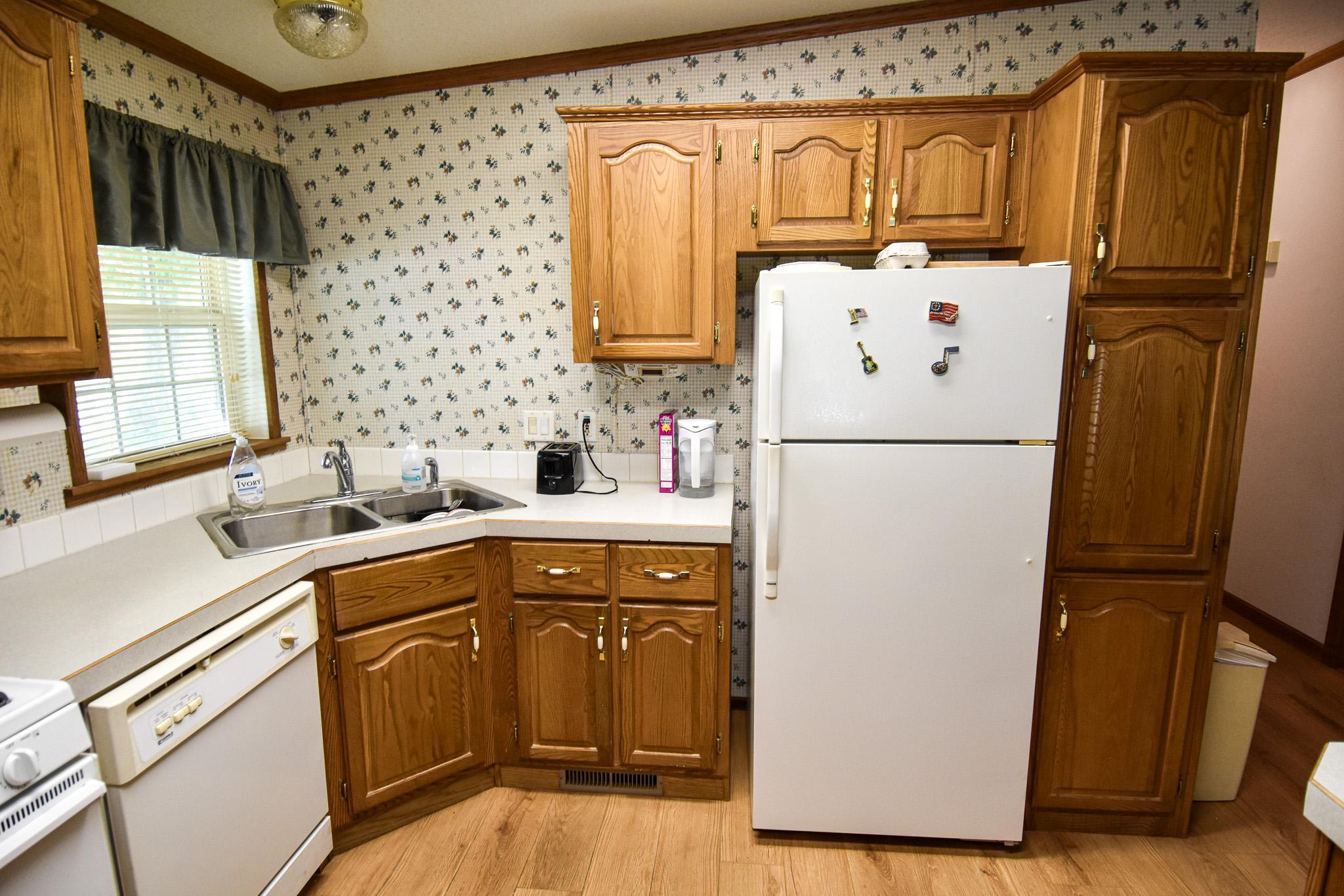 2000 single family home for sale at 230 4th Street in Stephen, MN — 3 bed, 2 bath (photo 8 of 45)