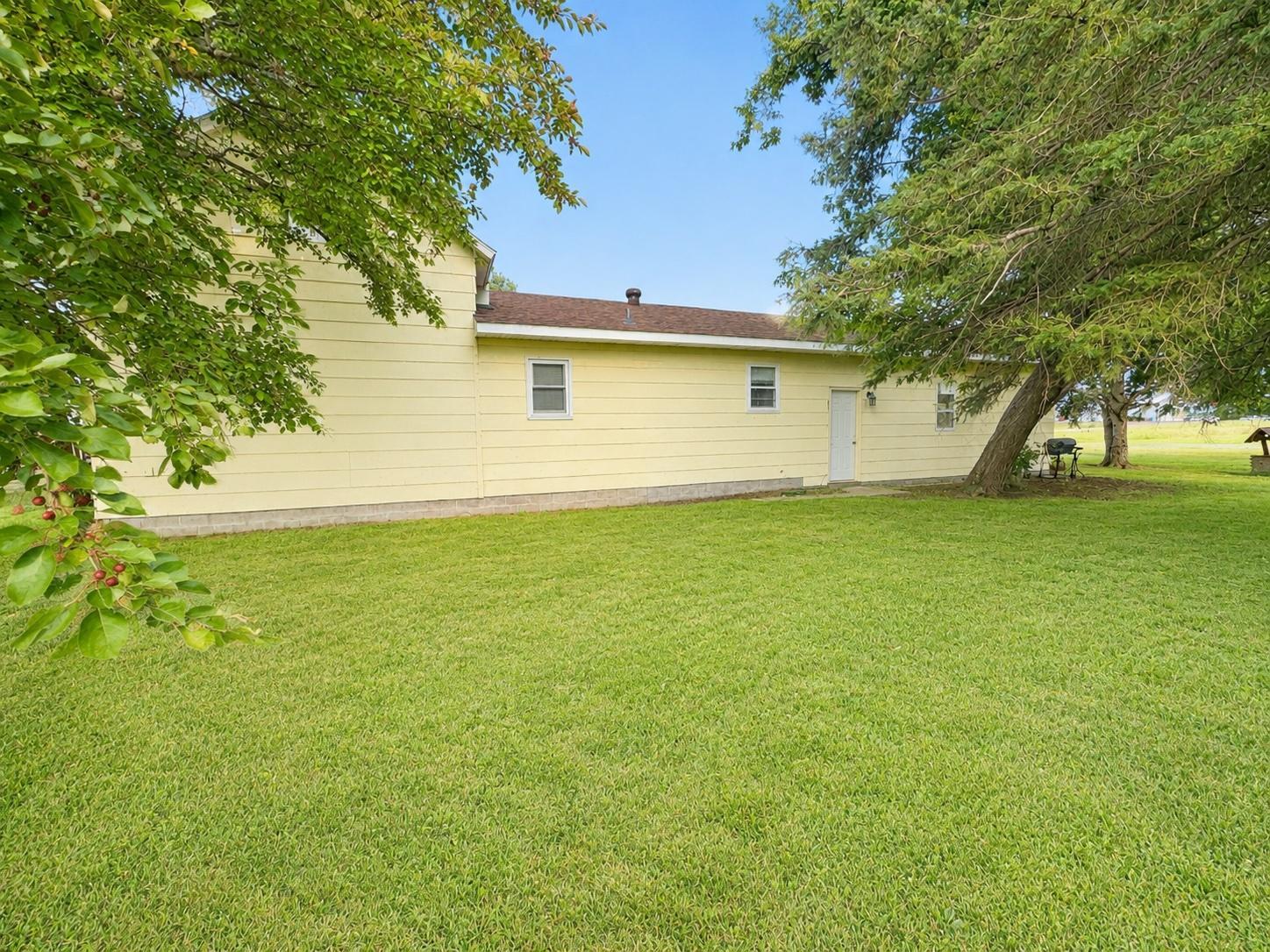 104 Cottonwood Street, Galesburg ND 58035 - Photo 19 of 24