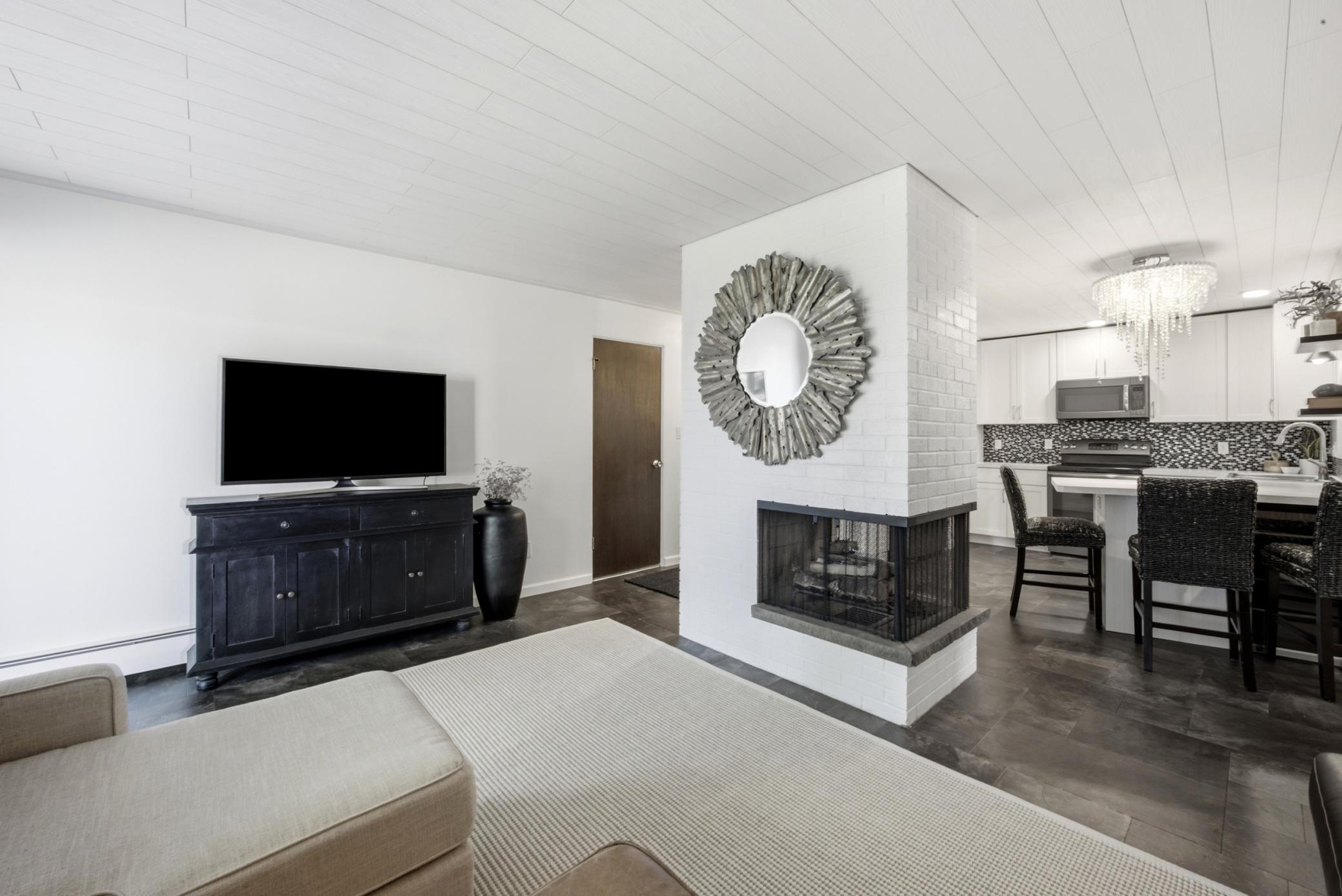 2501 W Country Club Drive S, Unit A, Fargo ND 58103 - Photo 8 of 27