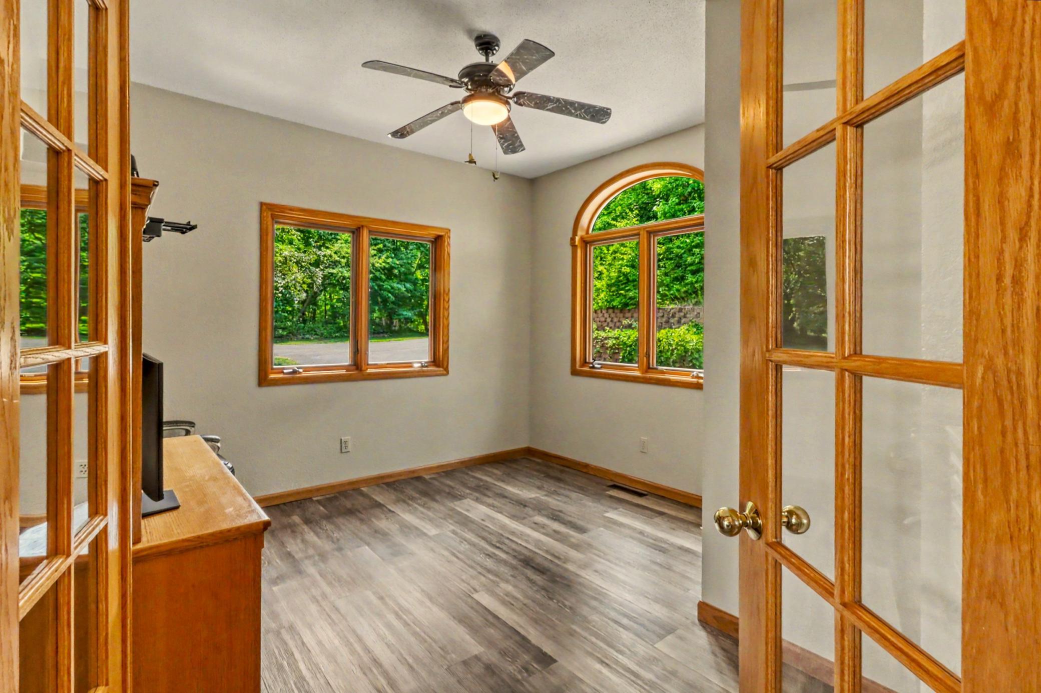 1998 single family home for sale at 49618 Leek Lake Drive in Vergas, MN — 5 bed, 4 bath (photo 27 of 96)