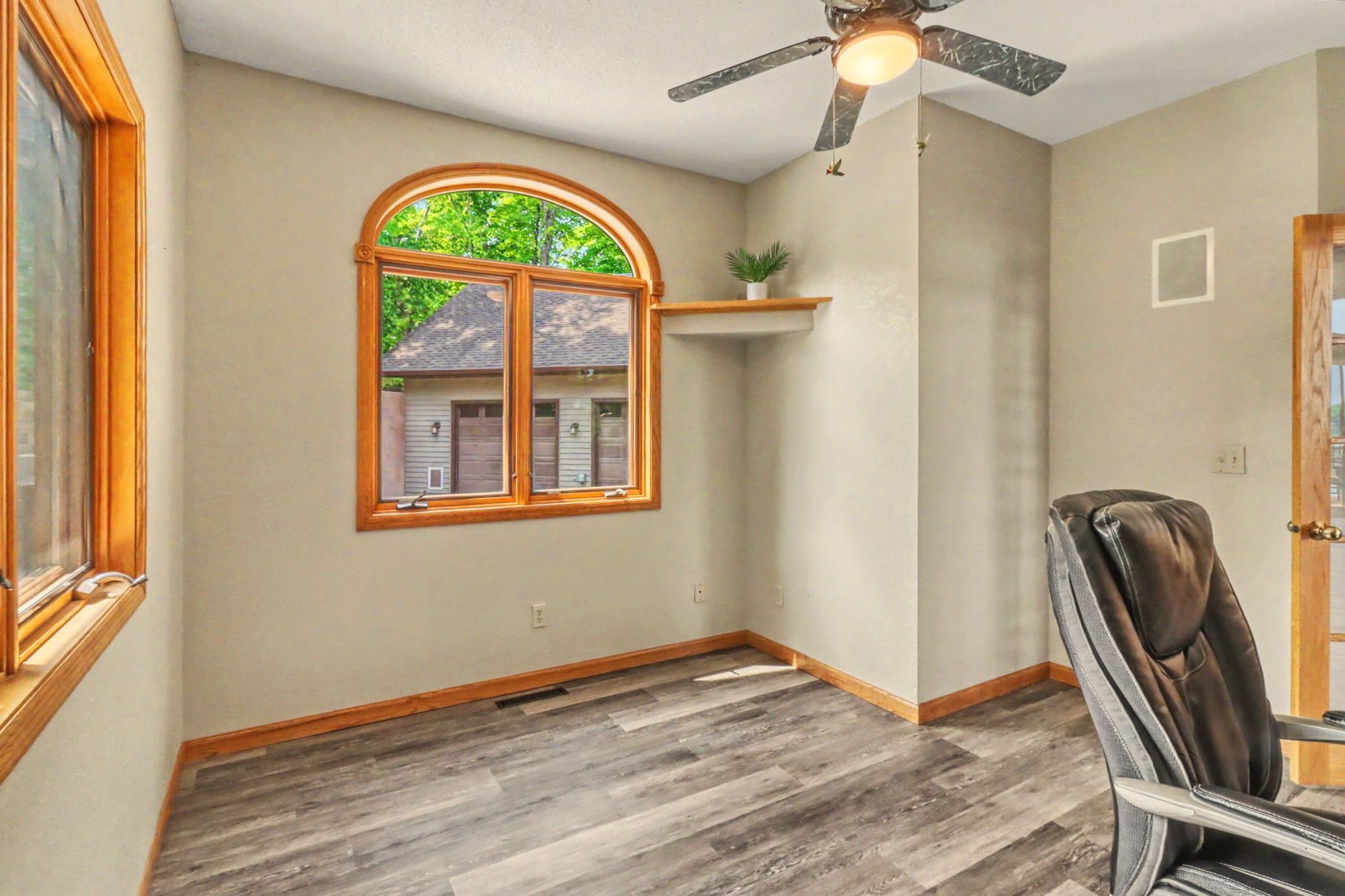 1998 single family home for sale at 49618 Leek Lake Drive in Vergas, MN — 5 bed, 4 bath (photo 29 of 96)