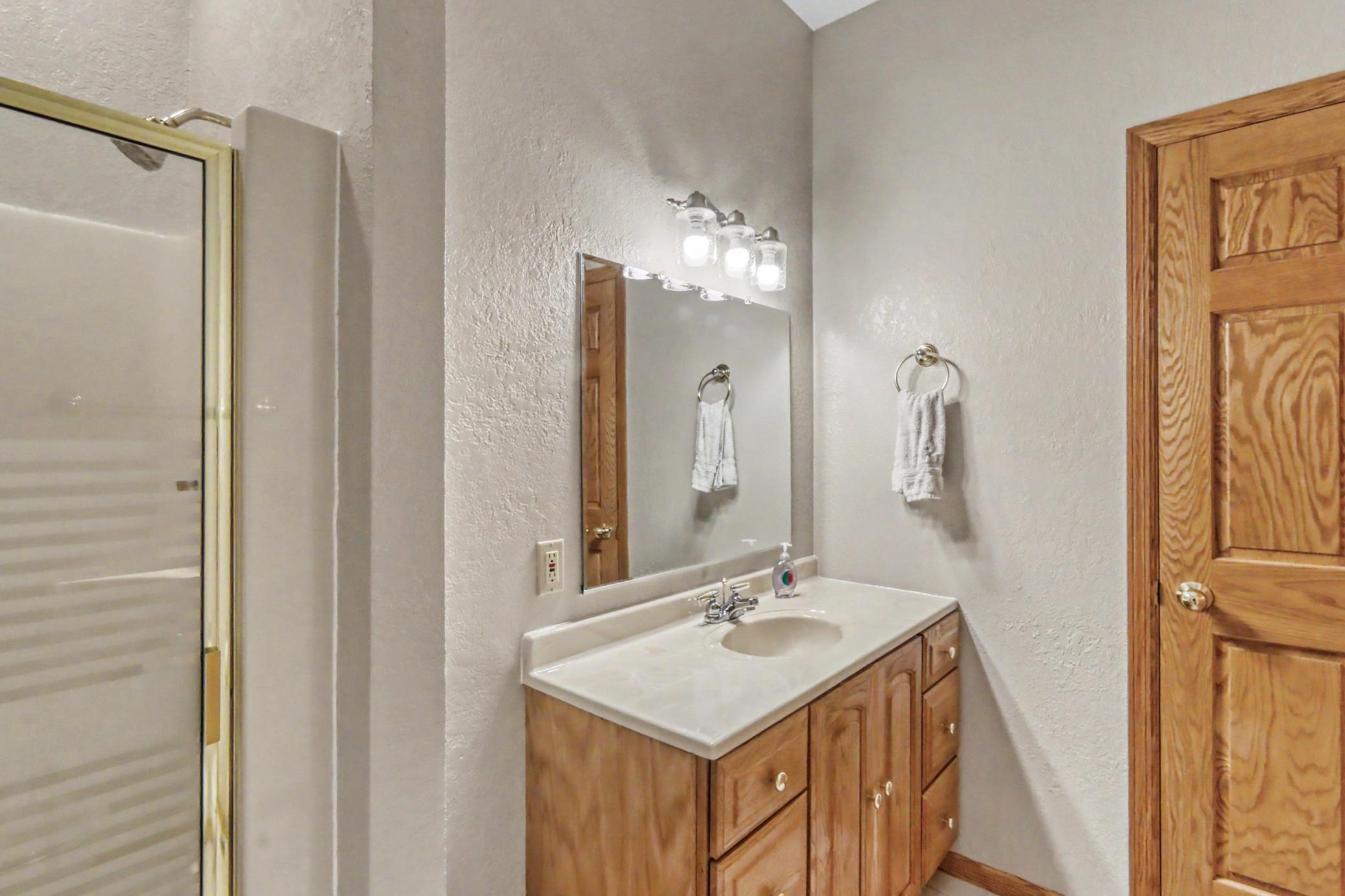 1998 single family home for sale at 49618 Leek Lake Drive in Vergas, MN — 5 bed, 4 bath (photo 40 of 96)