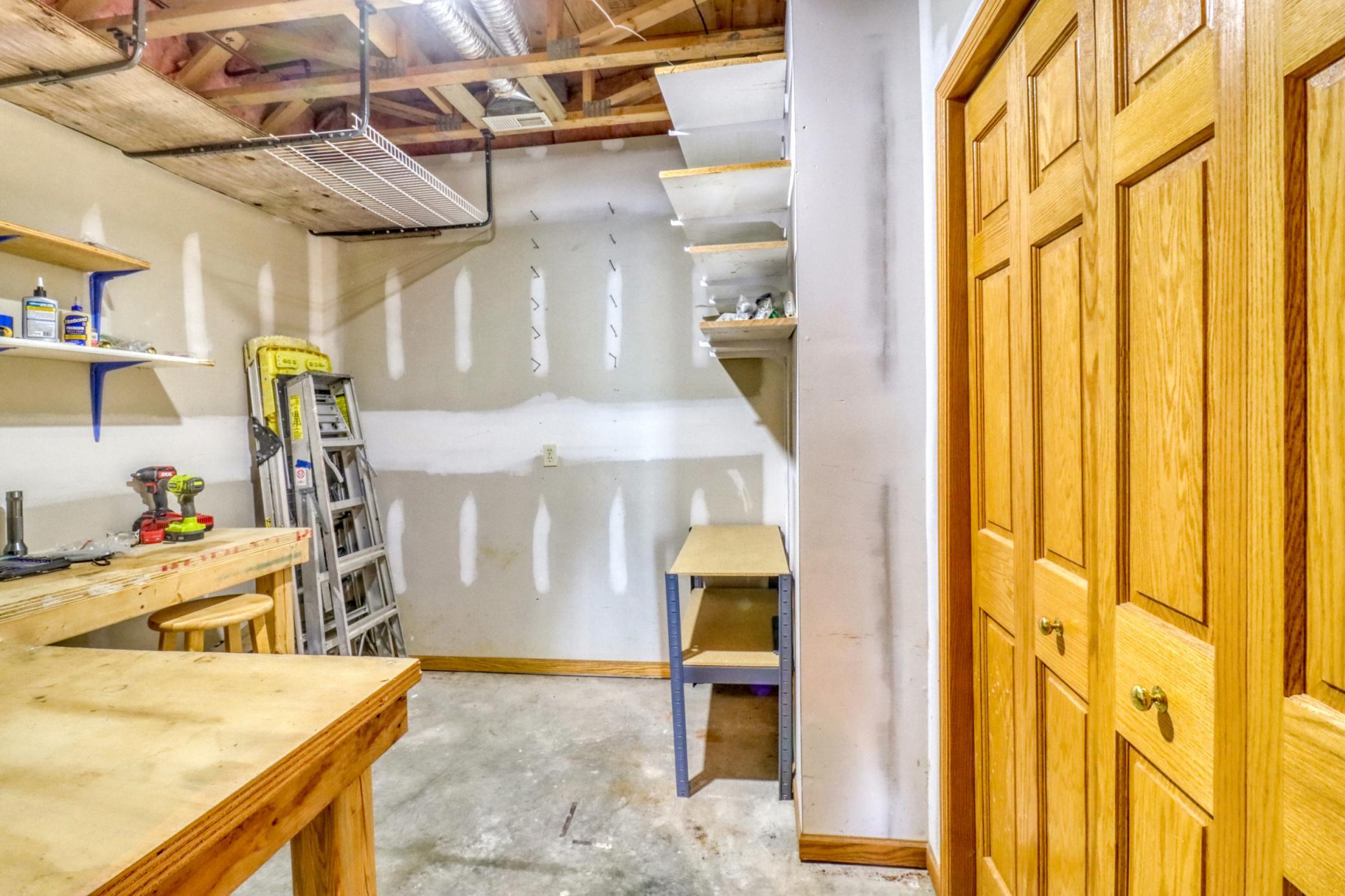 1998 single family home for sale at 49618 Leek Lake Drive in Vergas, MN — 5 bed, 4 bath (photo 69 of 96)