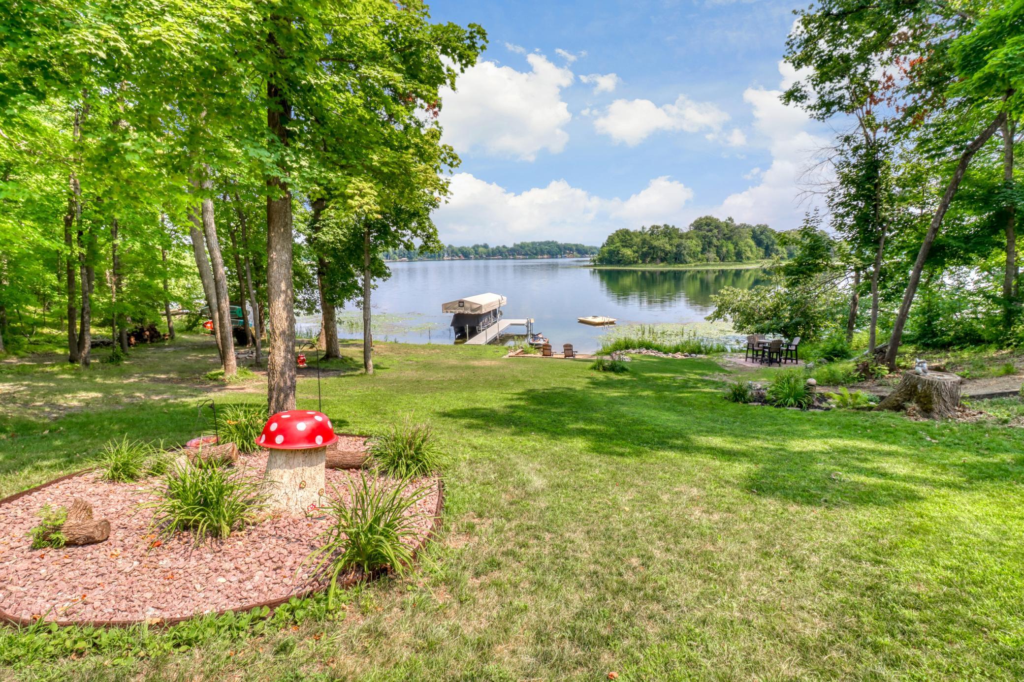 1998 single family home for sale at 49618 Leek Lake Drive in Vergas, MN — 5 bed, 4 bath (photo 86 of 96)