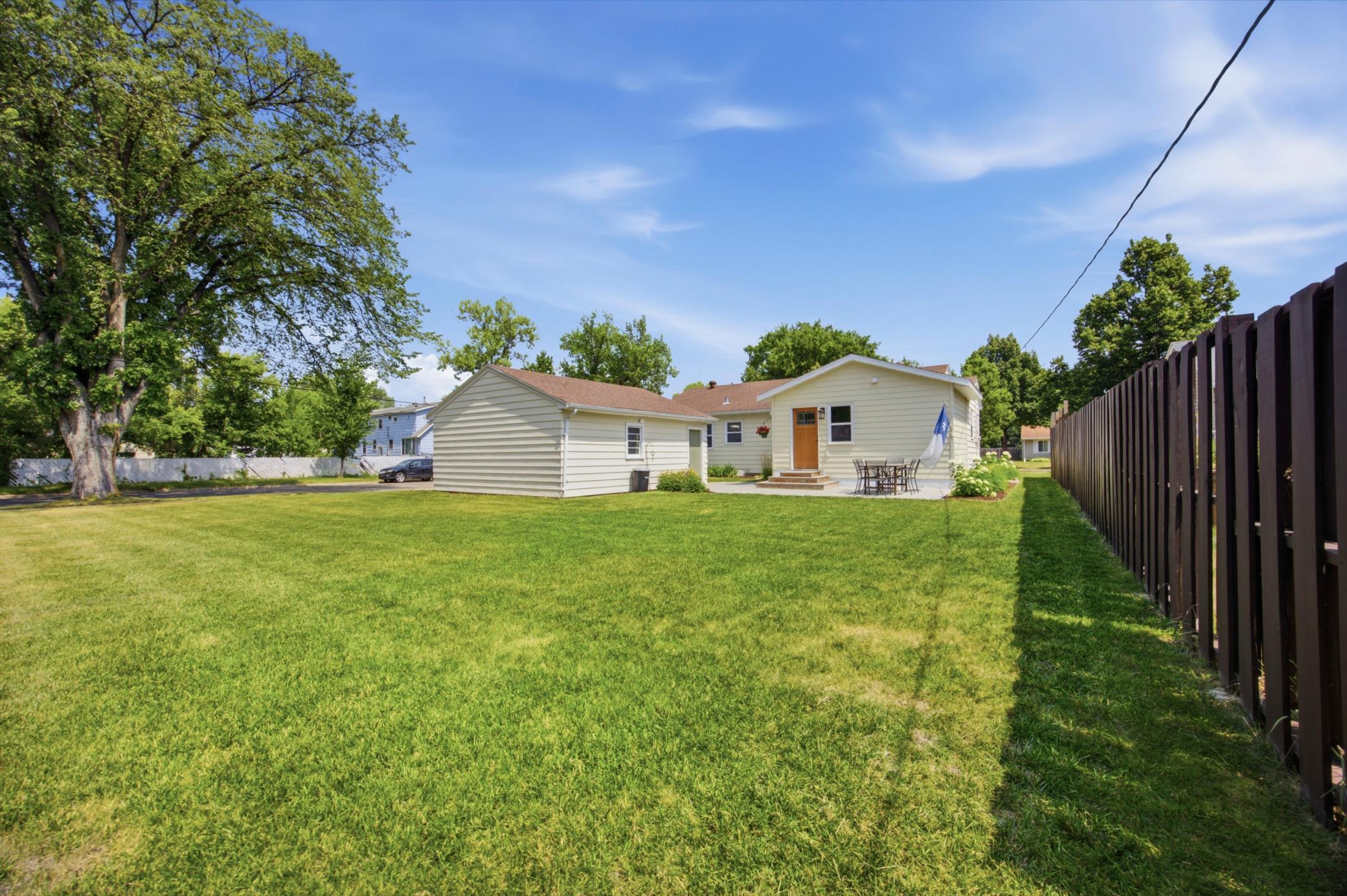 1403 3rd Street S, Moorhead MN 56560 - Photo 33 of 41