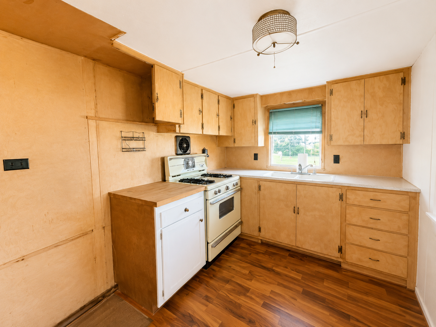 1975 single family home for sale at 49410 Center Point Road in Bigfork, MN — 3 bed, 1 bath (photo 29 of 32)