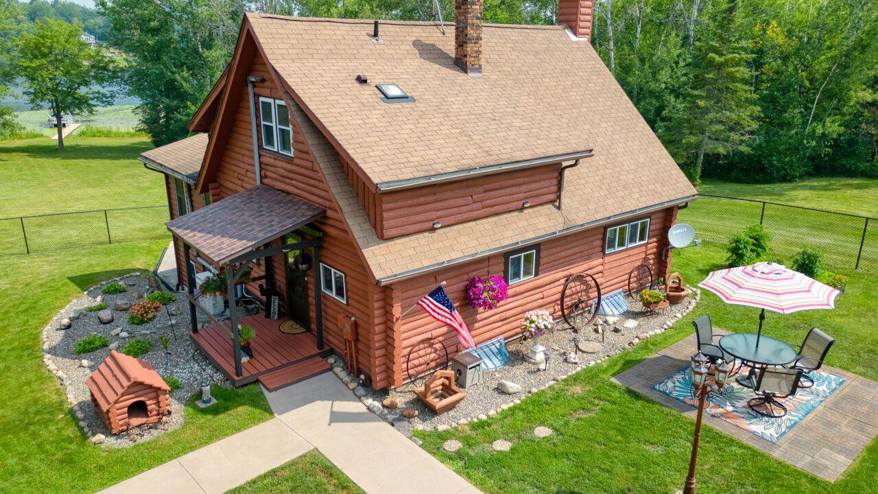 1978 single family home for sale at 16250 Maple Knoll Drive in Pengilly, MN — 4 bed, 2 bath (photo 2 of 50)