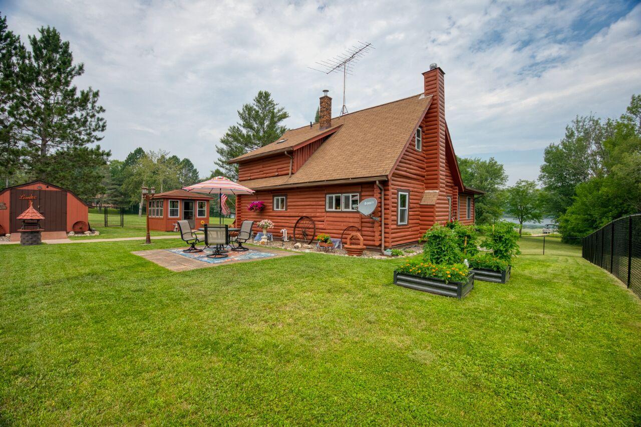 1978 single family home for sale at 16250 Maple Knoll Drive in Pengilly, MN — 4 bed, 2 bath (photo 12 of 50)