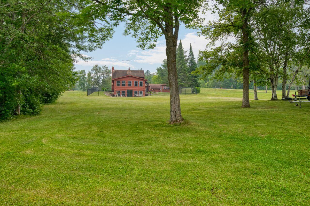 1978 single family home for sale at 16250 Maple Knoll Drive in Pengilly, MN — 4 bed, 2 bath (photo 16 of 50)
