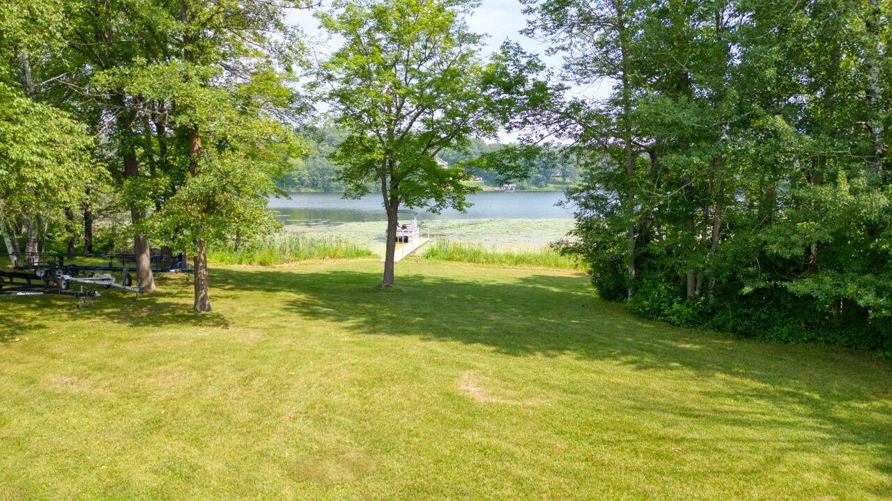 1978 single family home for sale at 16250 Maple Knoll Drive in Pengilly, MN — 4 bed, 2 bath (photo 21 of 50)