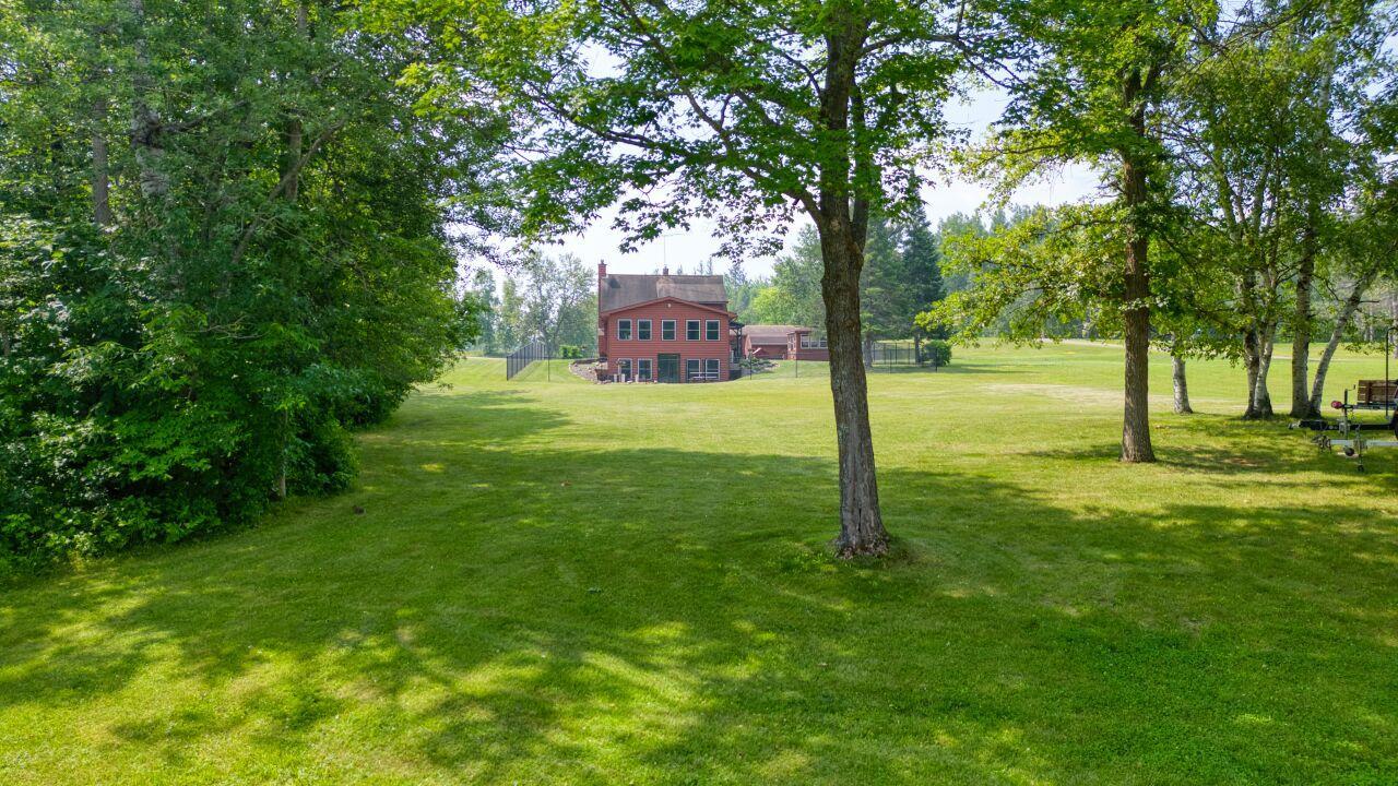 1978 single family home for sale at 16250 Maple Knoll Drive in Pengilly, MN — 4 bed, 2 bath (photo 22 of 50)