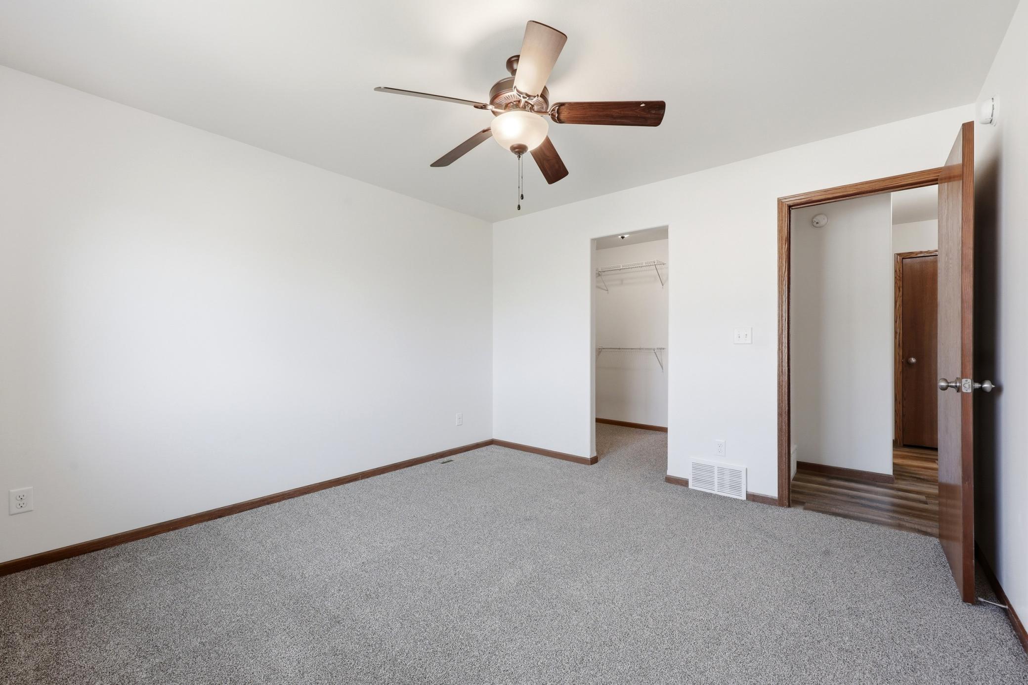 1224 S Beach Way, West Fargo ND 58078 - Photo 10 of 22