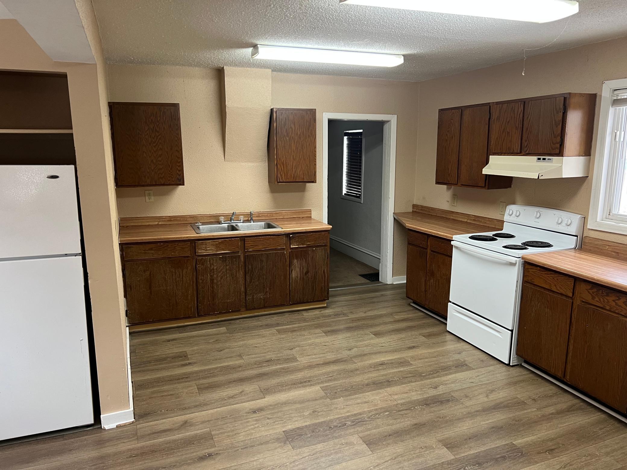 119 12th Street NW, Bemidji MN 56601 - Photo 2 of 9