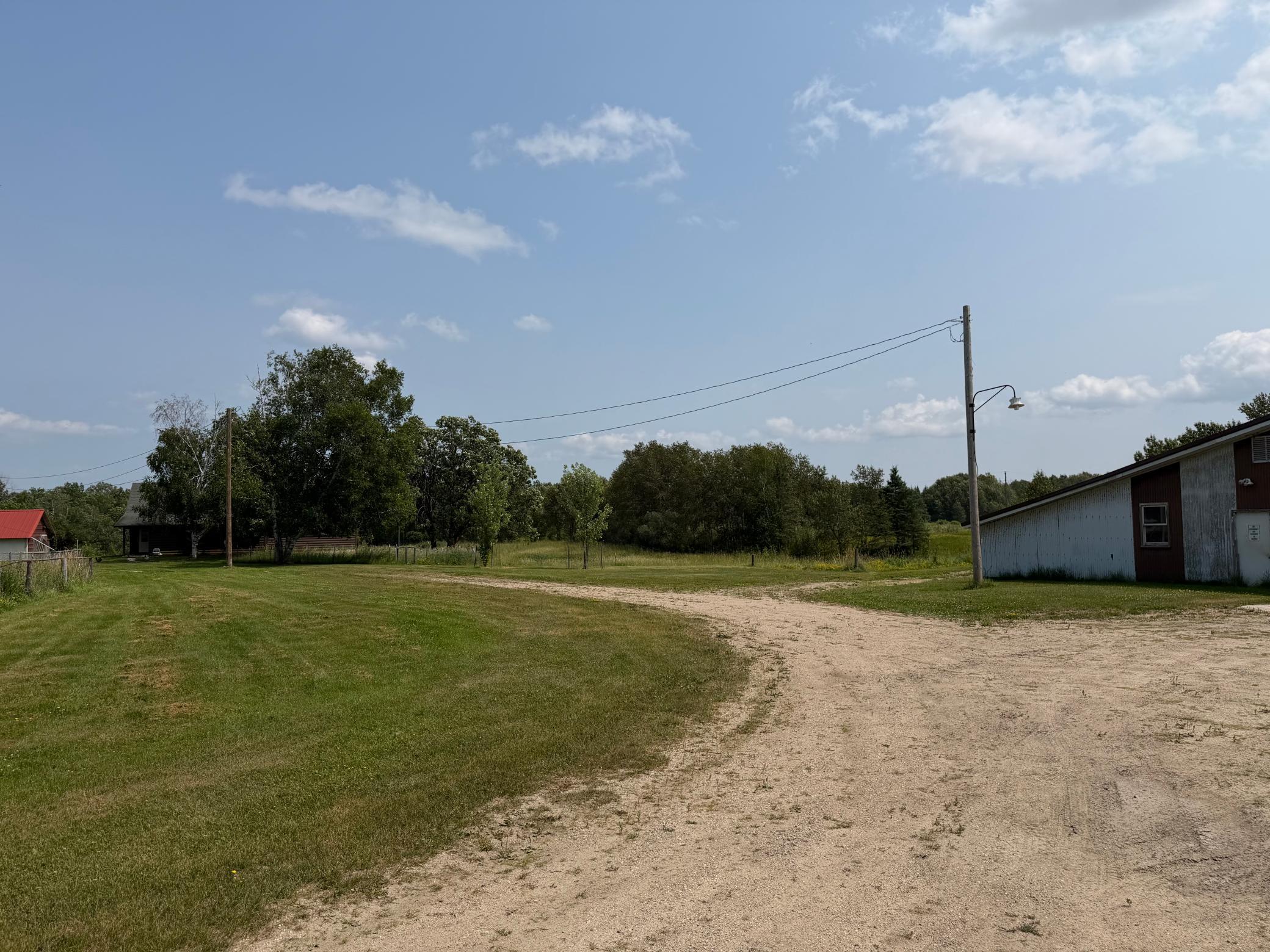 1970 single family home for sale at 1985 63rd Street SW in Baudette, MN — 3 bed, 3 bath (photo 12 of 35)