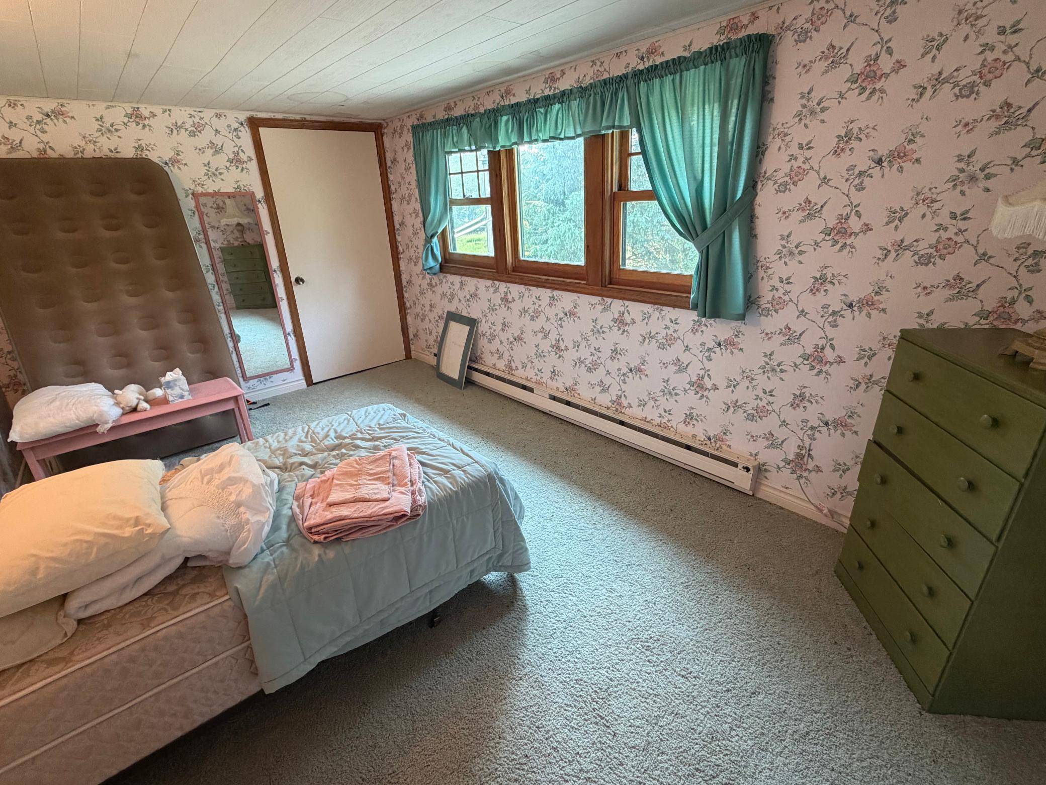 1970 single family home for sale at 1985 63rd Street SW in Baudette, MN — 3 bed, 3 bath (photo 8 of 35)