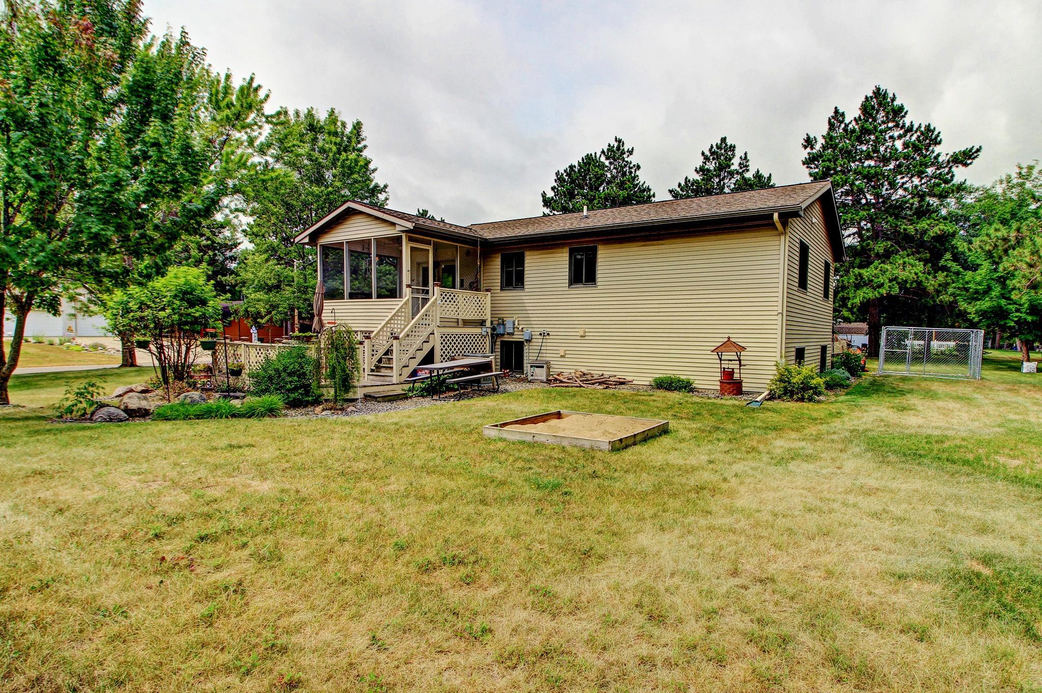 903 North St E, Park Rapids MN 56470 - Photo 3 of 33