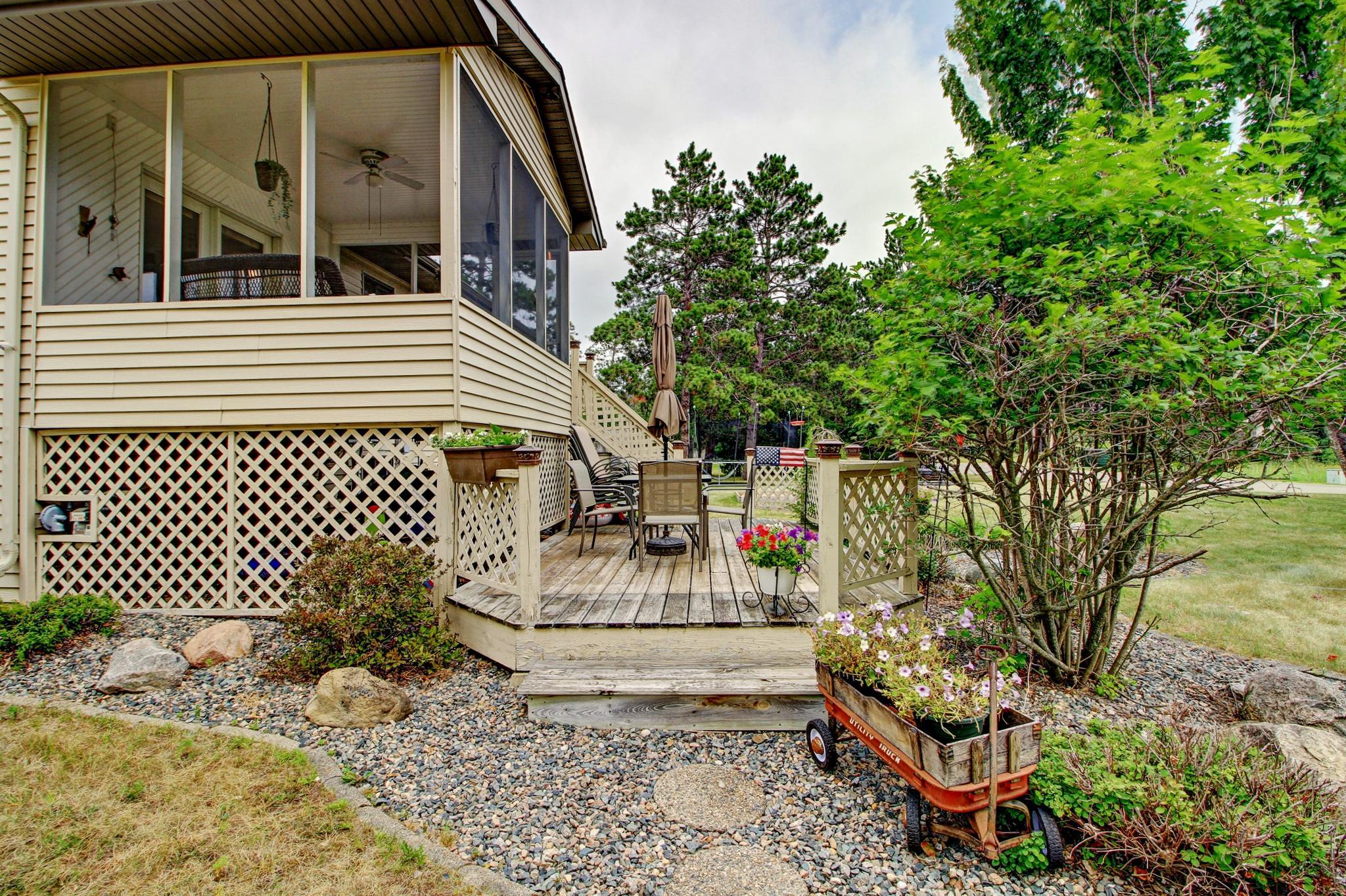 903 North St E, Park Rapids MN 56470 - Photo 4 of 33