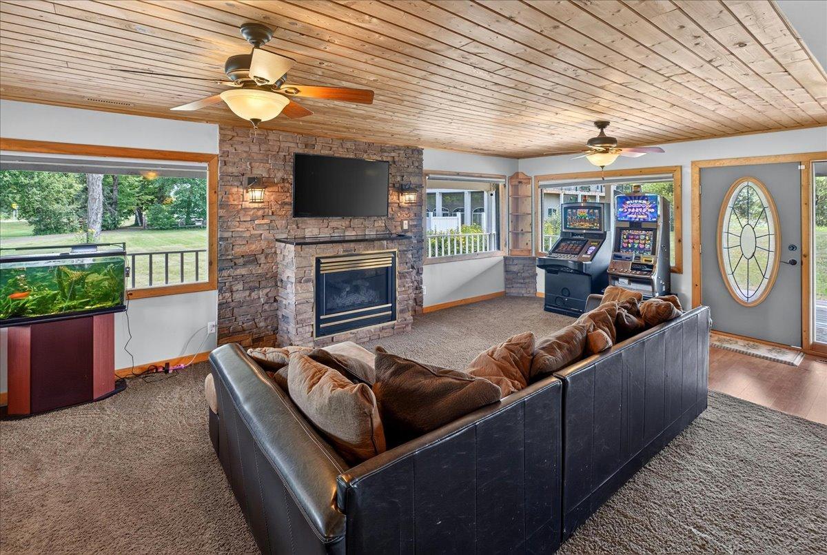 1996 single family home for sale at 43063 State Highway 18 in Aitkin, MN — 5 bed, 5 bath (photo 20 of 68)