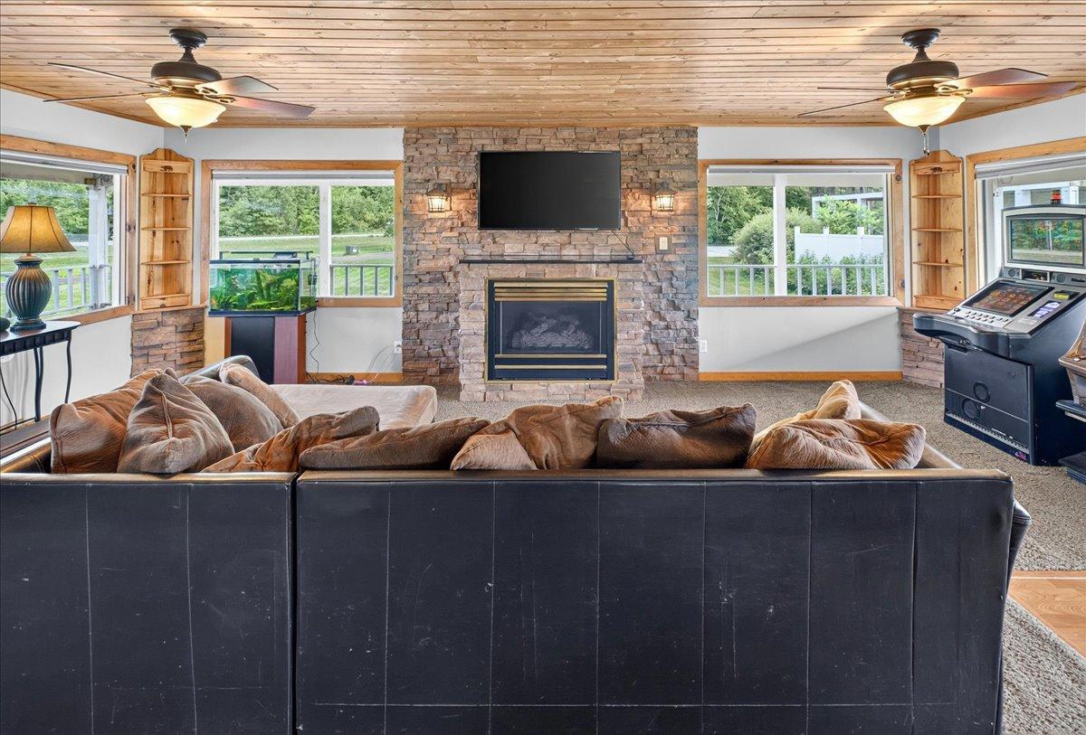1996 single family home for sale at 43063 State Highway 18 in Aitkin, MN — 5 bed, 5 bath (photo 21 of 68)