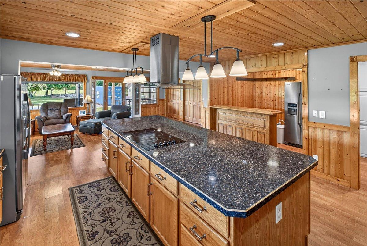 1996 single family home for sale at 43063 State Highway 18 in Aitkin, MN — 5 bed, 5 bath (photo 32 of 68)