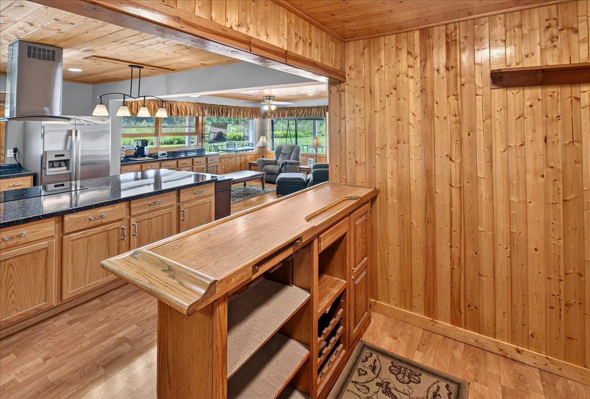 1996 single family home for sale at 43063 State Highway 18 in Aitkin, MN — 5 bed, 5 bath (photo 34 of 68)