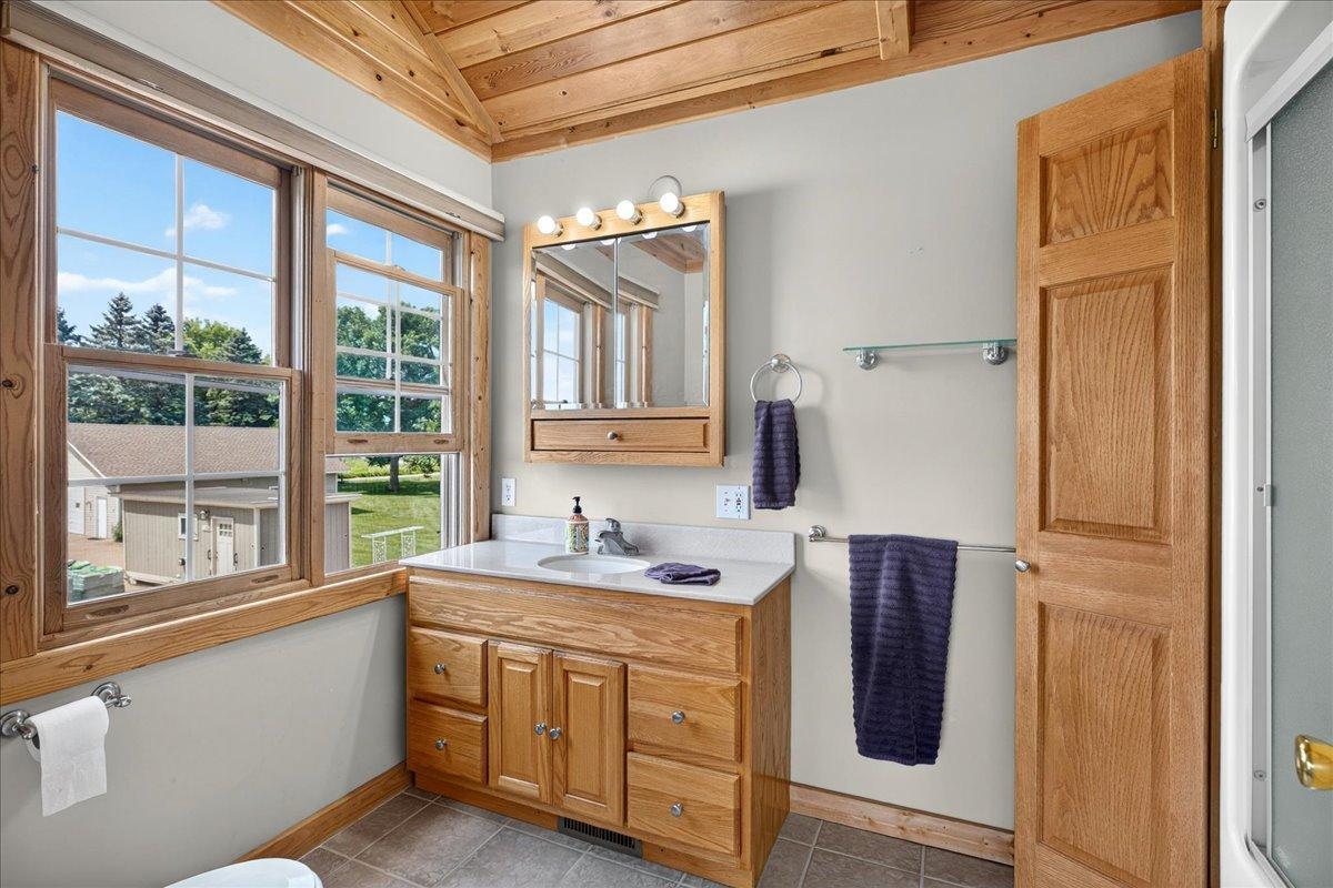 1996 single family home for sale at 43063 State Highway 18 in Aitkin, MN — 5 bed, 5 bath (photo 47 of 68)