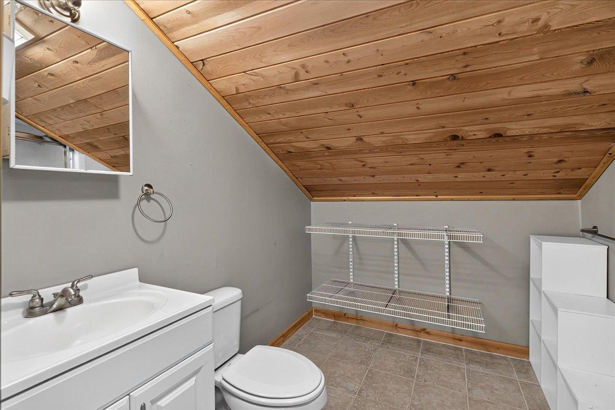 1996 single family home for sale at 43063 State Highway 18 in Aitkin, MN — 5 bed, 5 bath (photo 54 of 68)