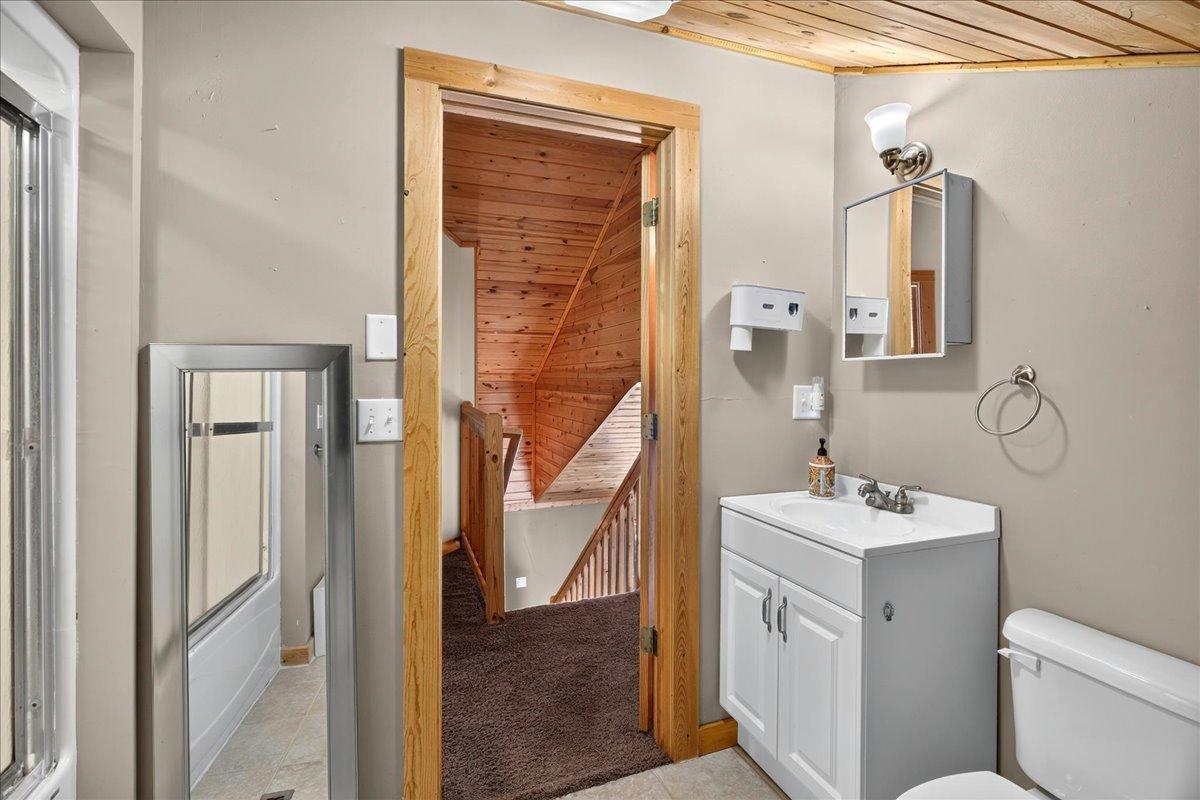1996 single family home for sale at 43063 State Highway 18 in Aitkin, MN — 5 bed, 5 bath (photo 55 of 68)
