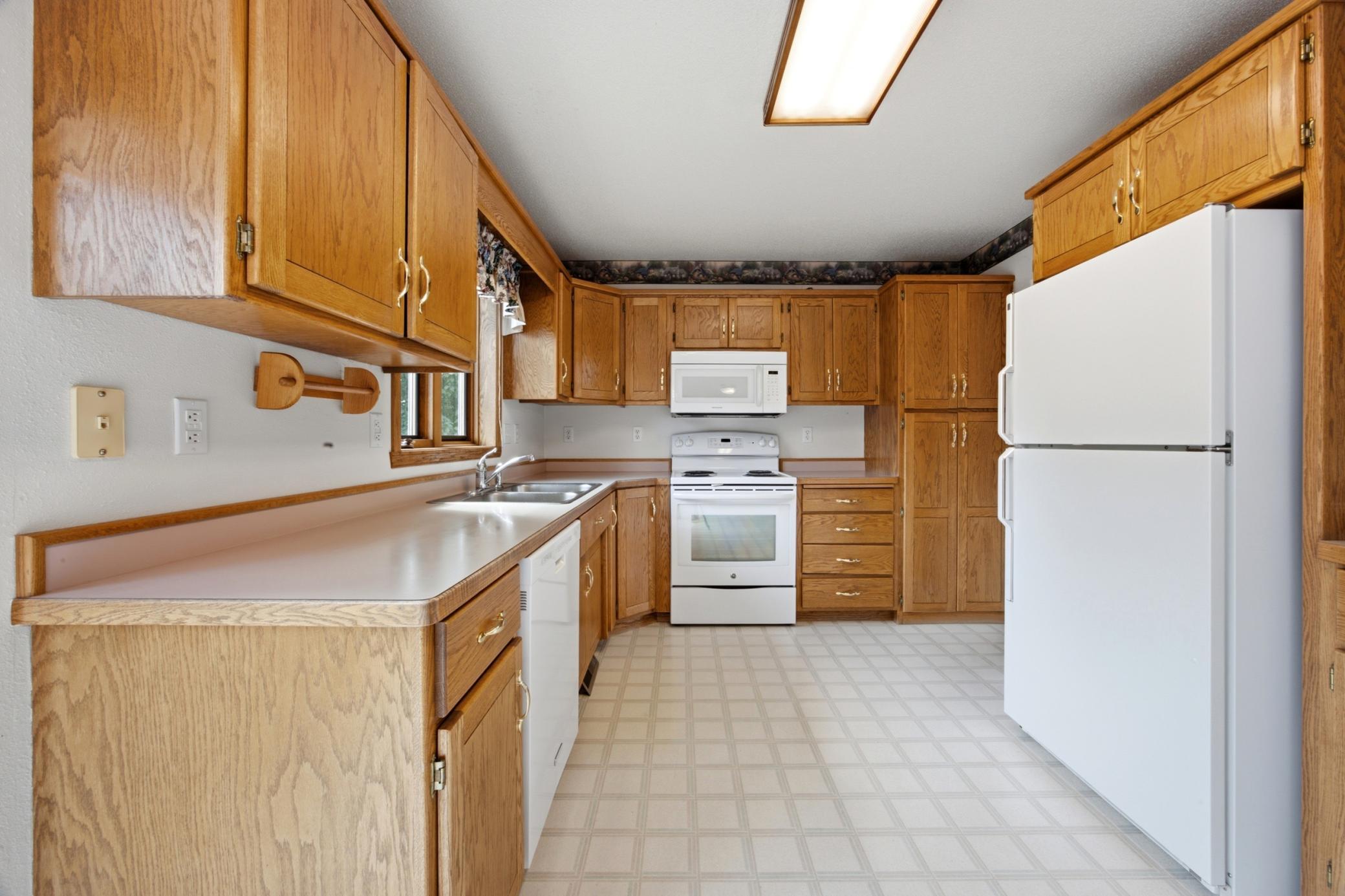 513 12th Street E, West Fargo ND 58078 - Photo 14 of 43