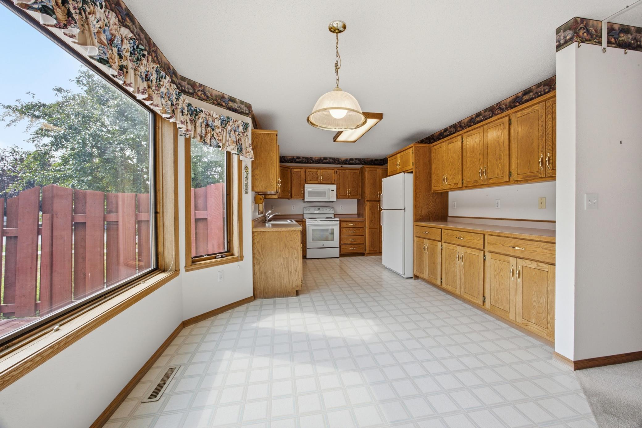 513 12th Street E, West Fargo ND 58078 - Photo 16 of 43