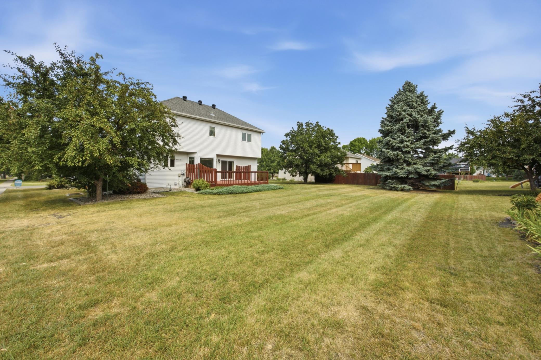 513 12th Street E, West Fargo ND 58078 - Photo 4 of 43