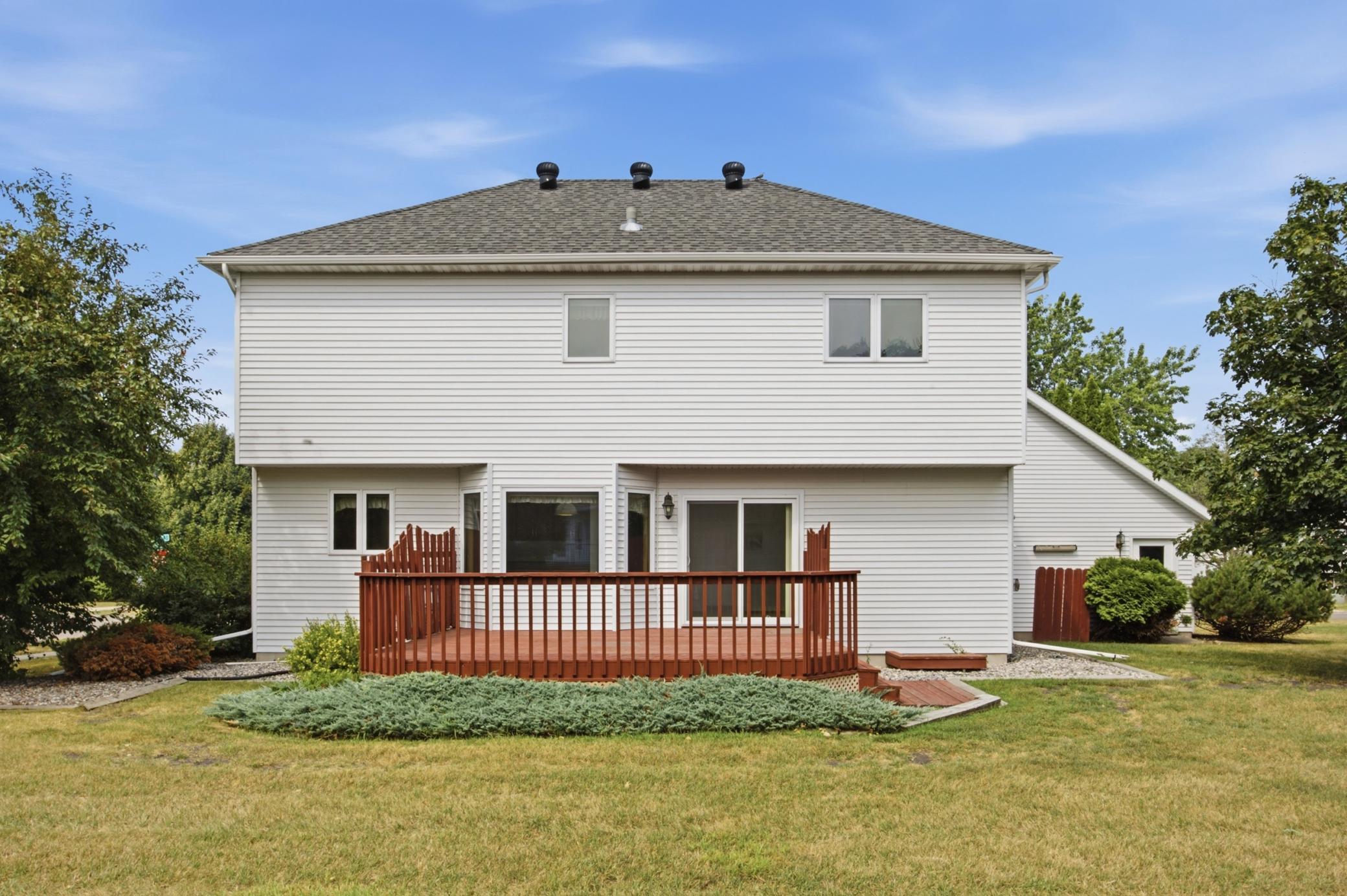 513 12th Street E, West Fargo ND 58078 - Photo 5 of 43