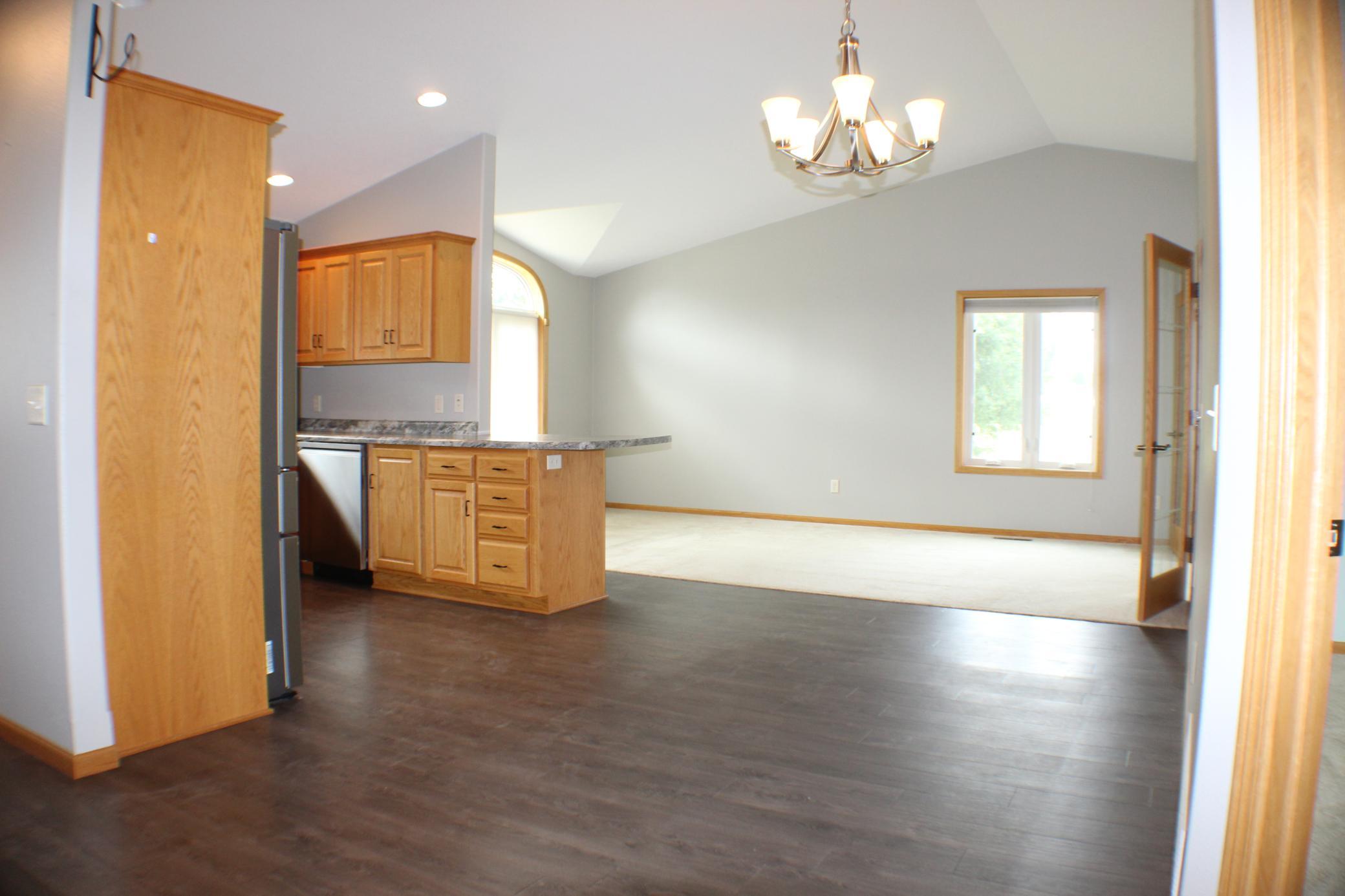 913 Anderson Way, Alexandria MN 56308 - Photo 4 of 28