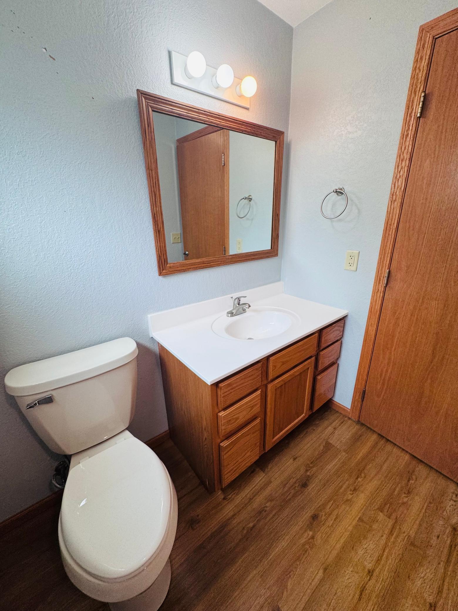 1956 single family home for sale at 508 Kneale Avenue S in Thief River Falls, MN — 4 bed, 2 bath (photo 22 of 52)