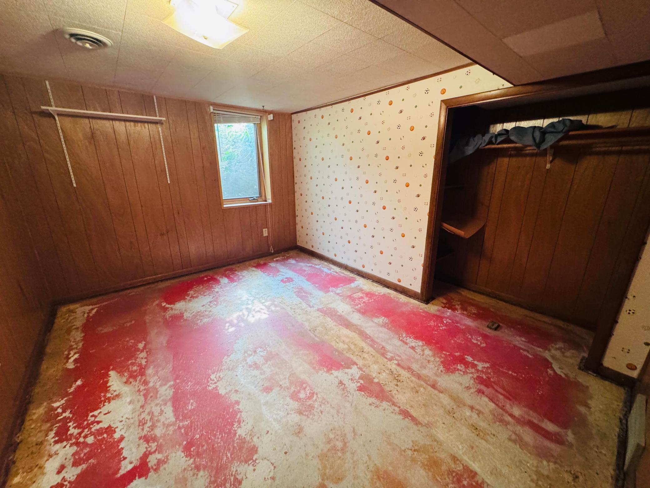 1956 single family home for sale at 508 Kneale Avenue S in Thief River Falls, MN — 4 bed, 2 bath (photo 32 of 52)