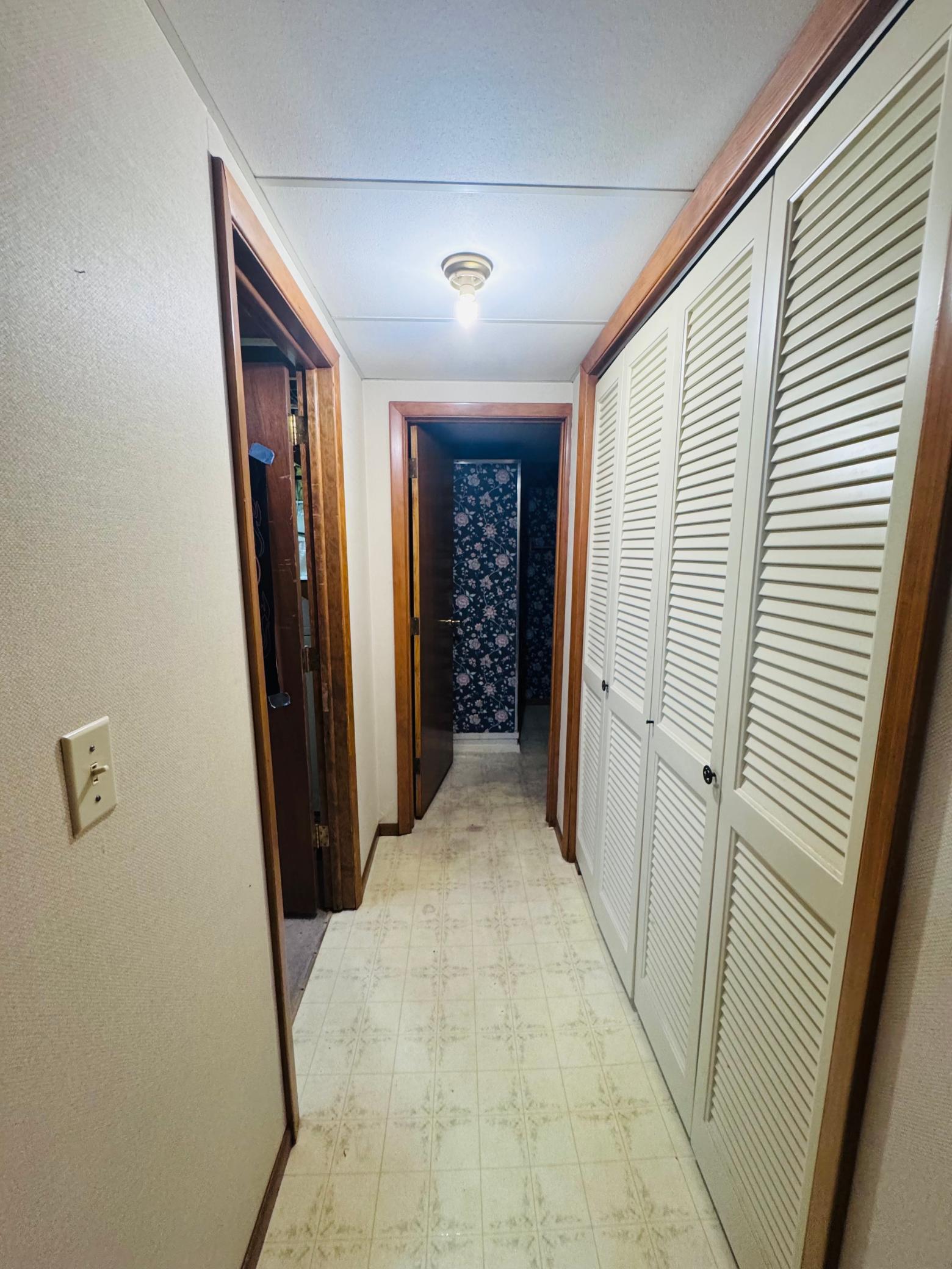 1956 single family home for sale at 508 Kneale Avenue S in Thief River Falls, MN — 4 bed, 2 bath (photo 35 of 52)