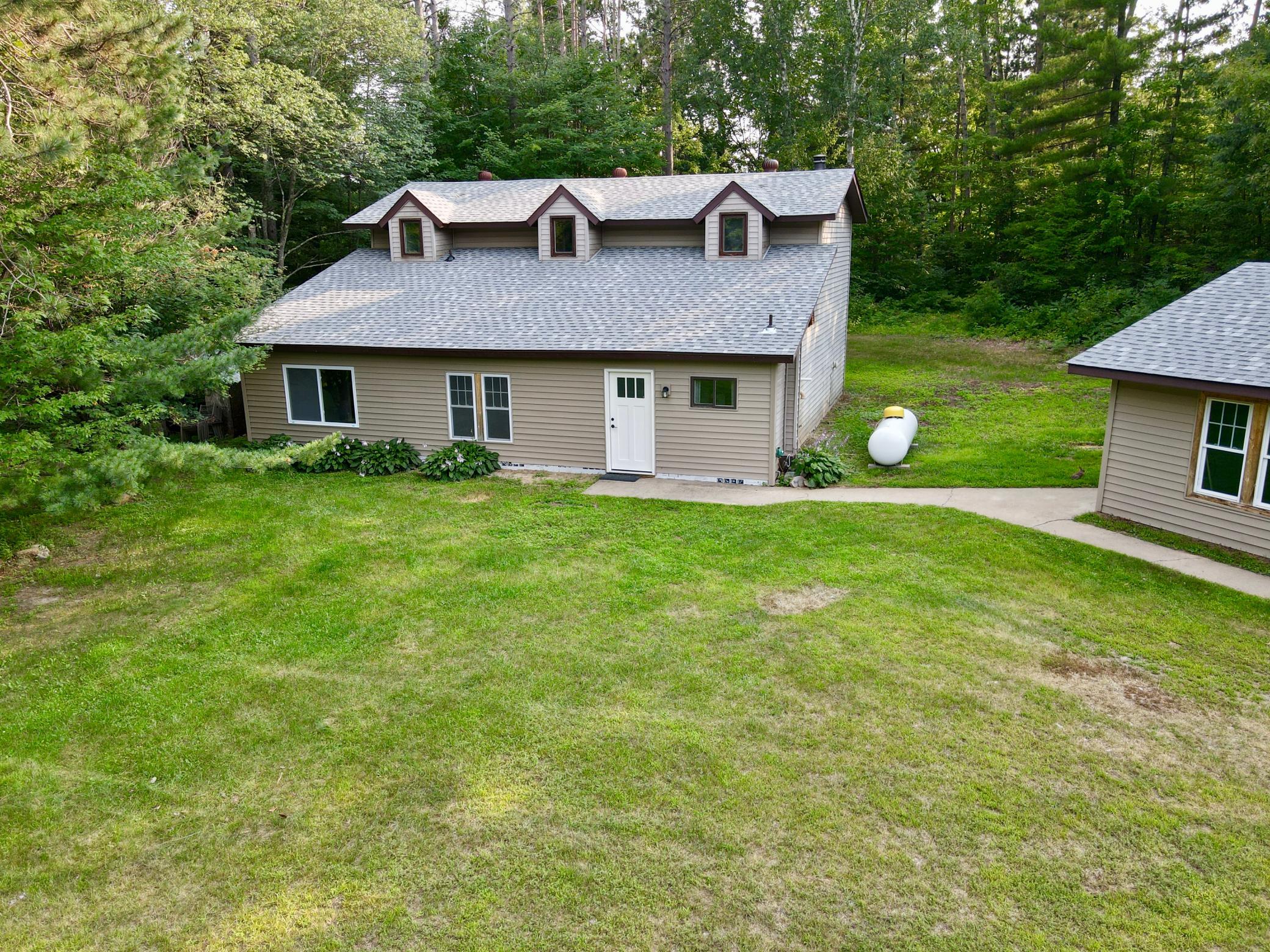 1989 single family home for sale at 40 Abbi Lane in Grand Rapids, MN — 4 bed, 2 bath (photo 13 of 47)