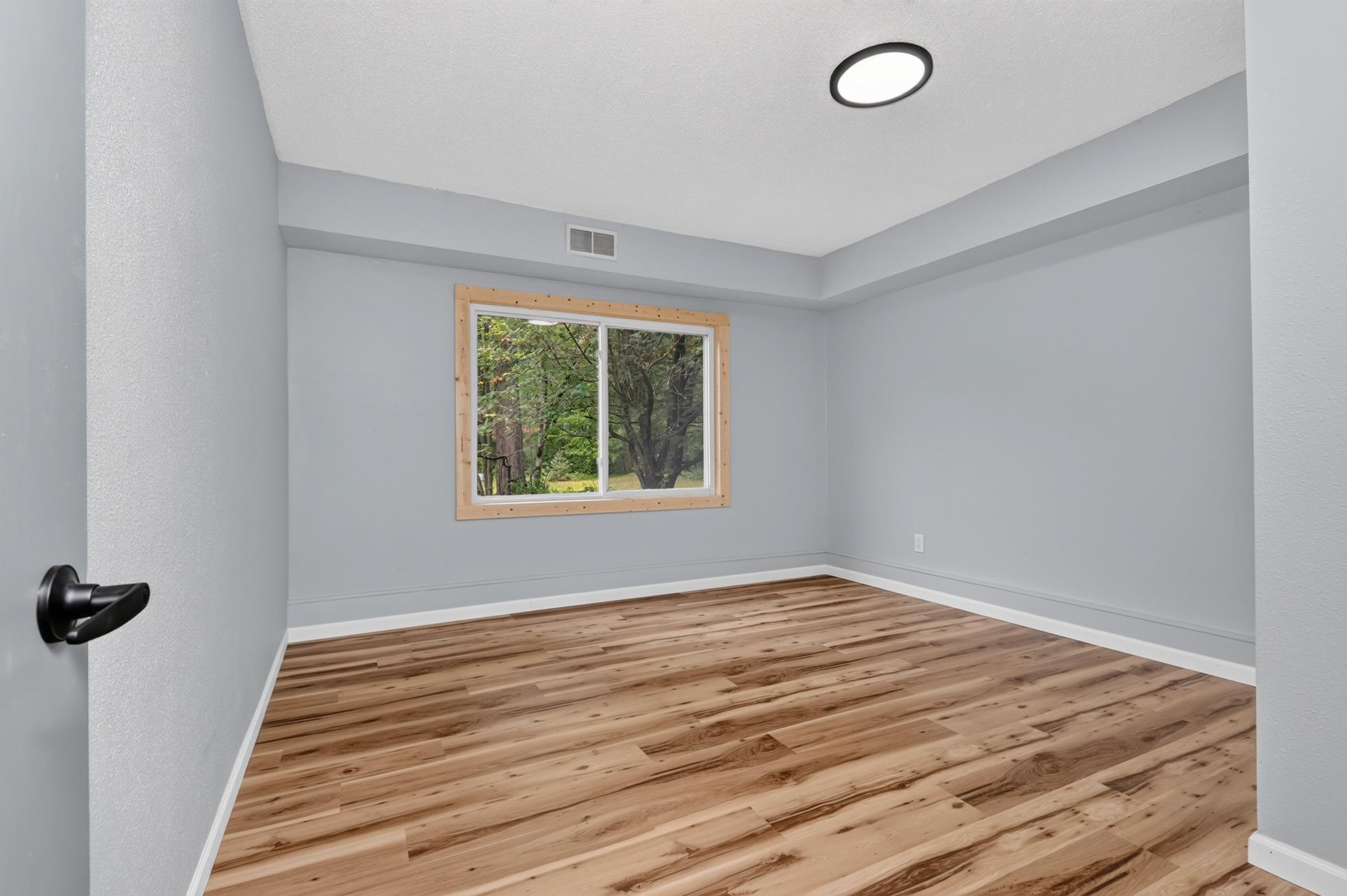 1989 single family home for sale at 40 Abbi Lane in Grand Rapids, MN — 4 bed, 2 bath (photo 33 of 47)