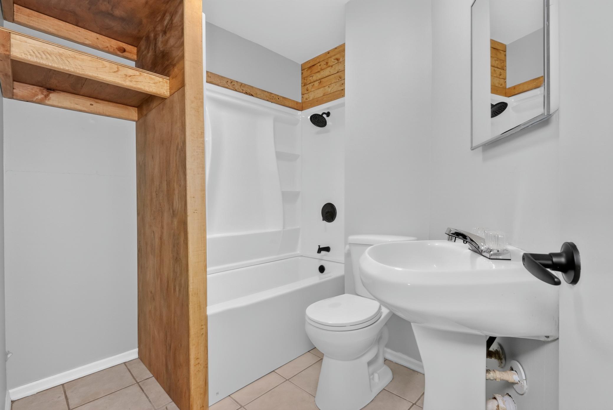 1989 single family home for sale at 40 Abbi Lane in Grand Rapids, MN — 4 bed, 2 bath (photo 34 of 47)